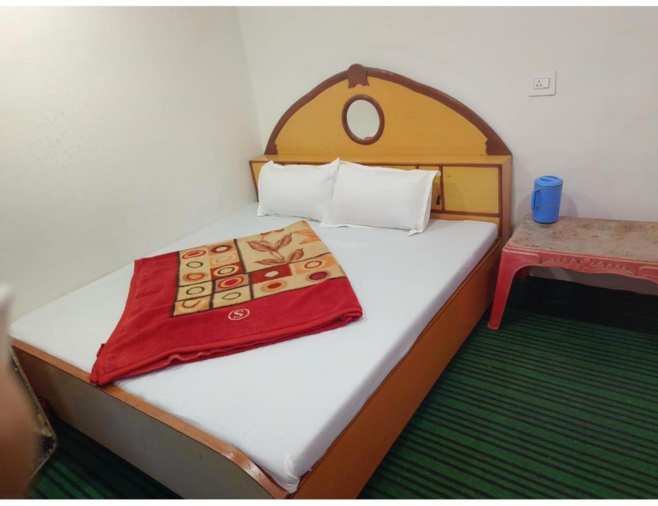 Homestay Gulzar Palace,
