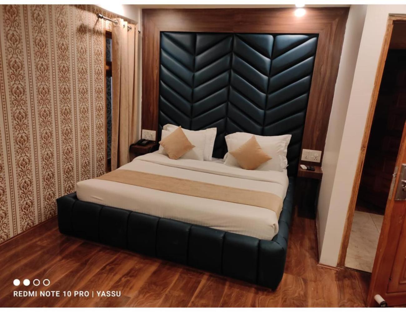 Mehtab Palace, Homestay Srinagar (Jammu and Kashmir)