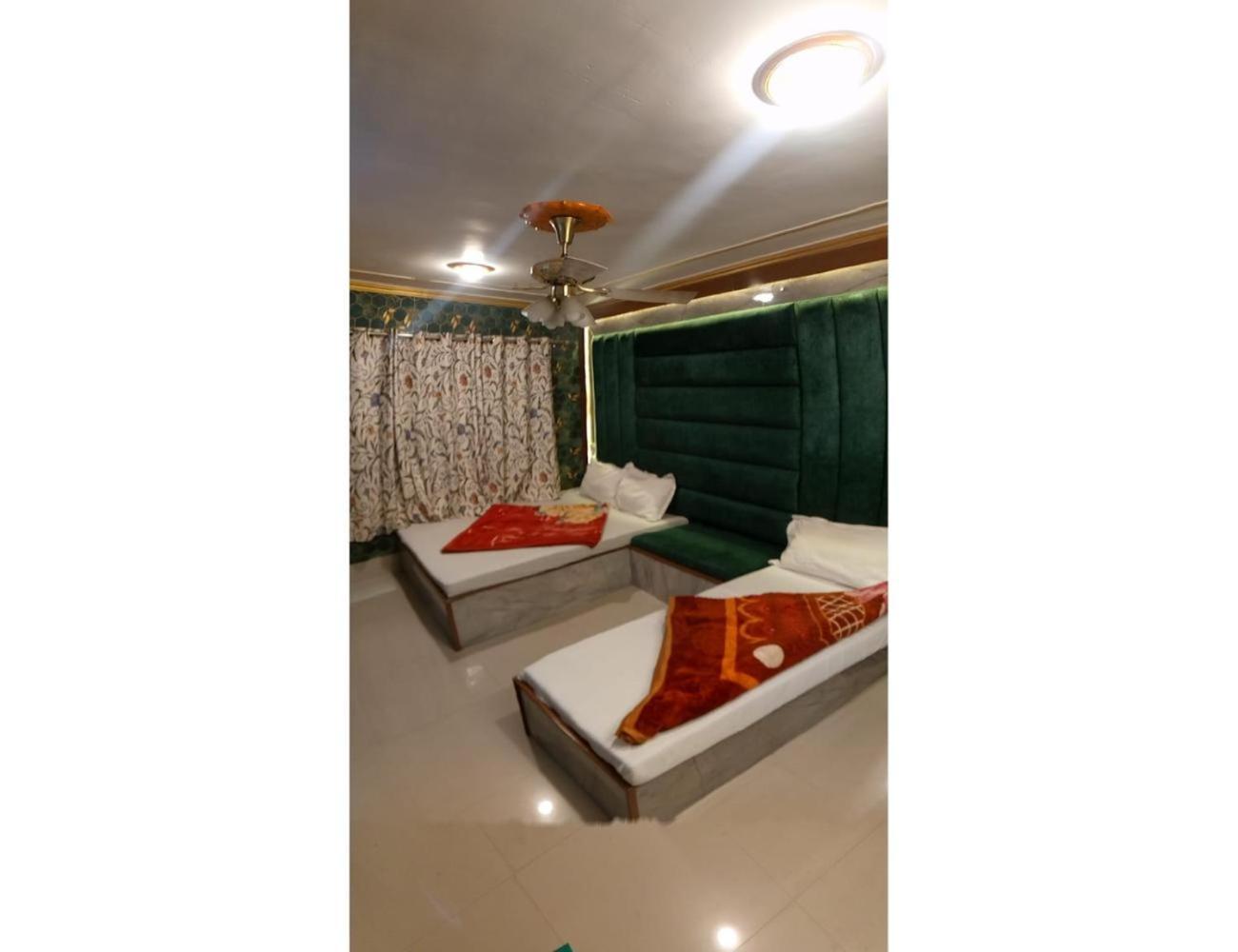 Homestay Rooma