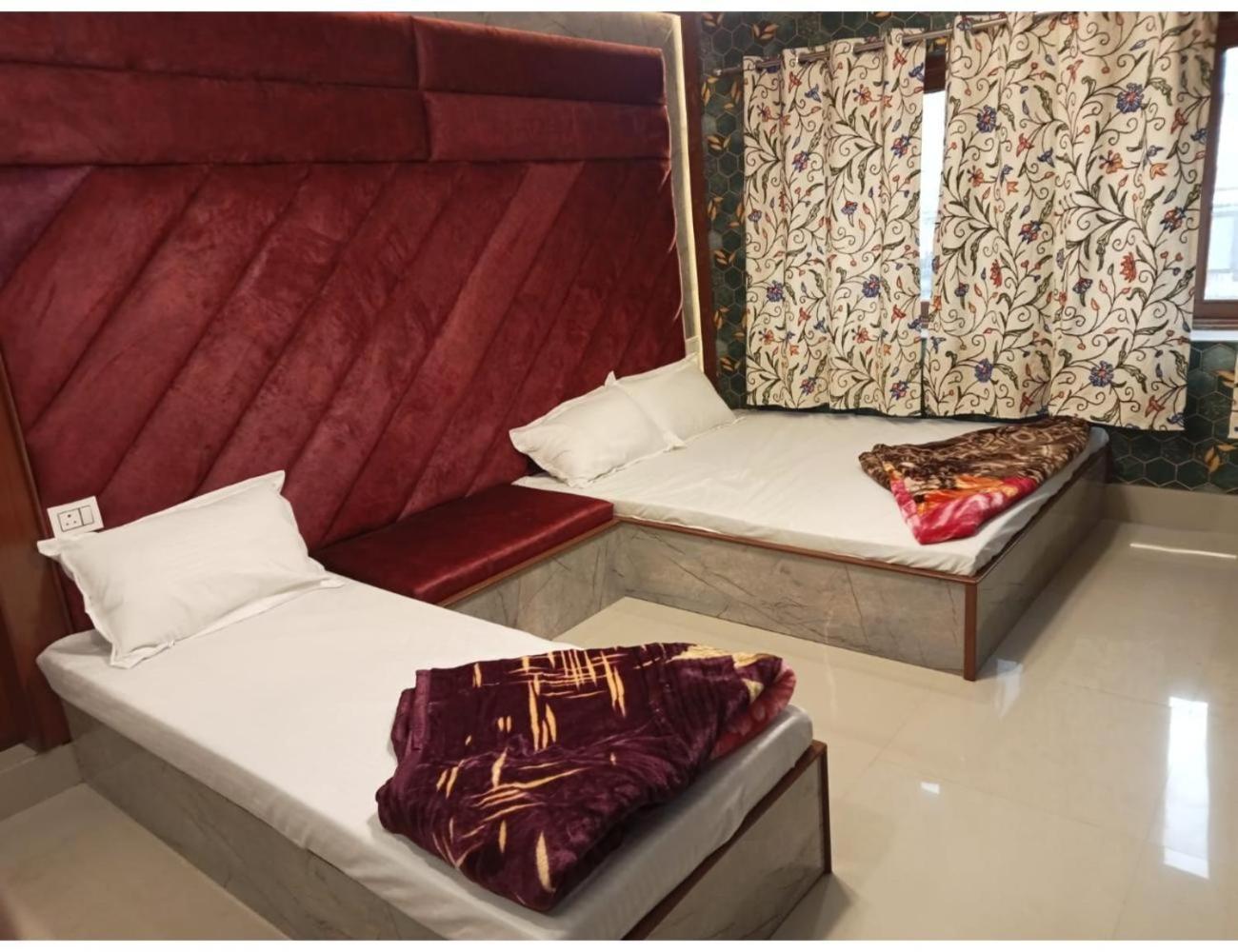 Rooma Homestay Srinagar (Jammu and Kashmir)