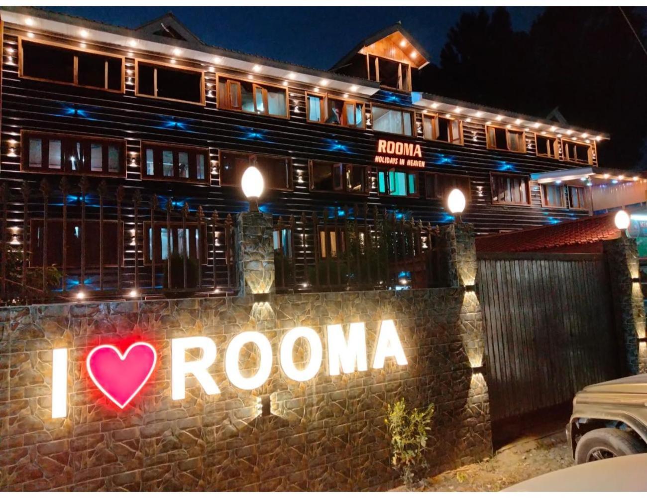 Rooma * Srinagar (Jammu and Kashmir)
