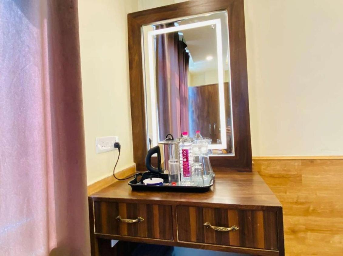 Hotel Pearl Pavilion 4*