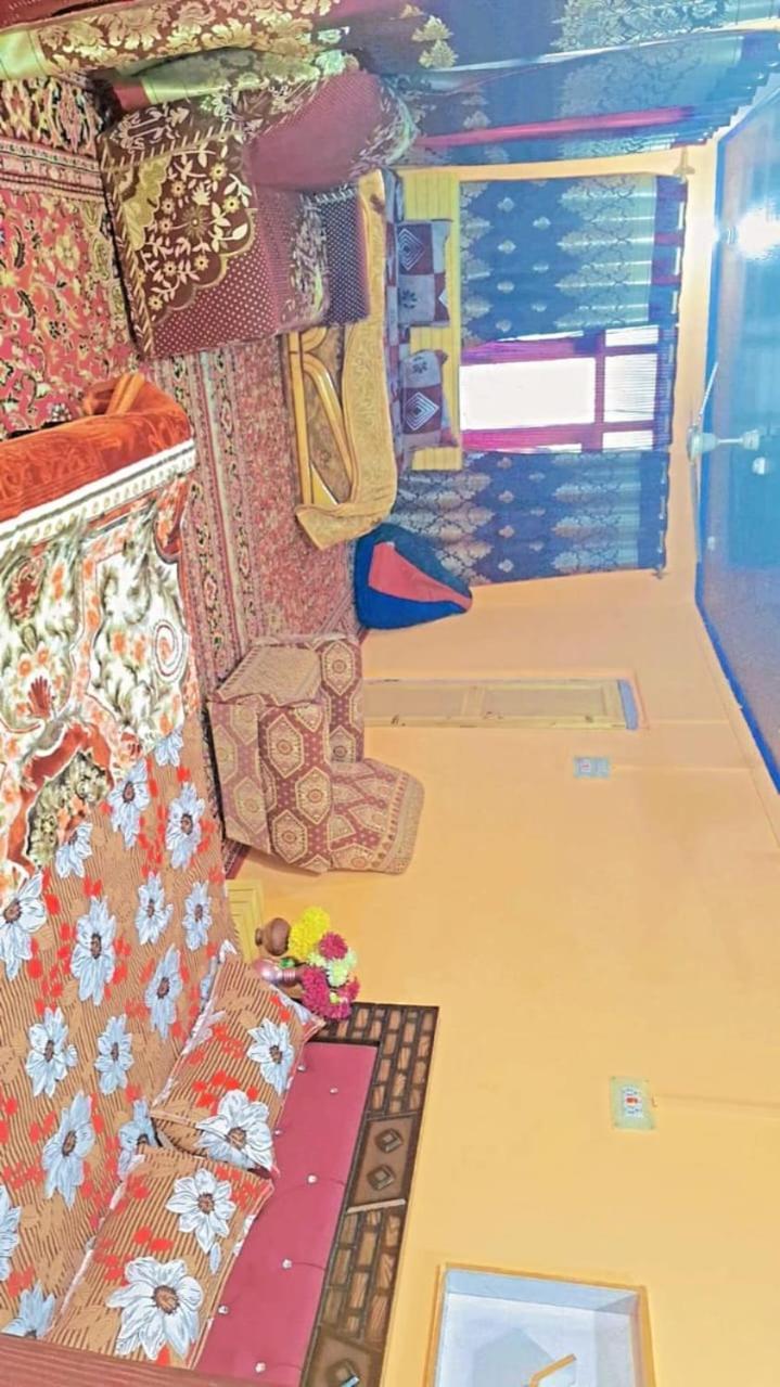 Lake View Qazi Guest house *