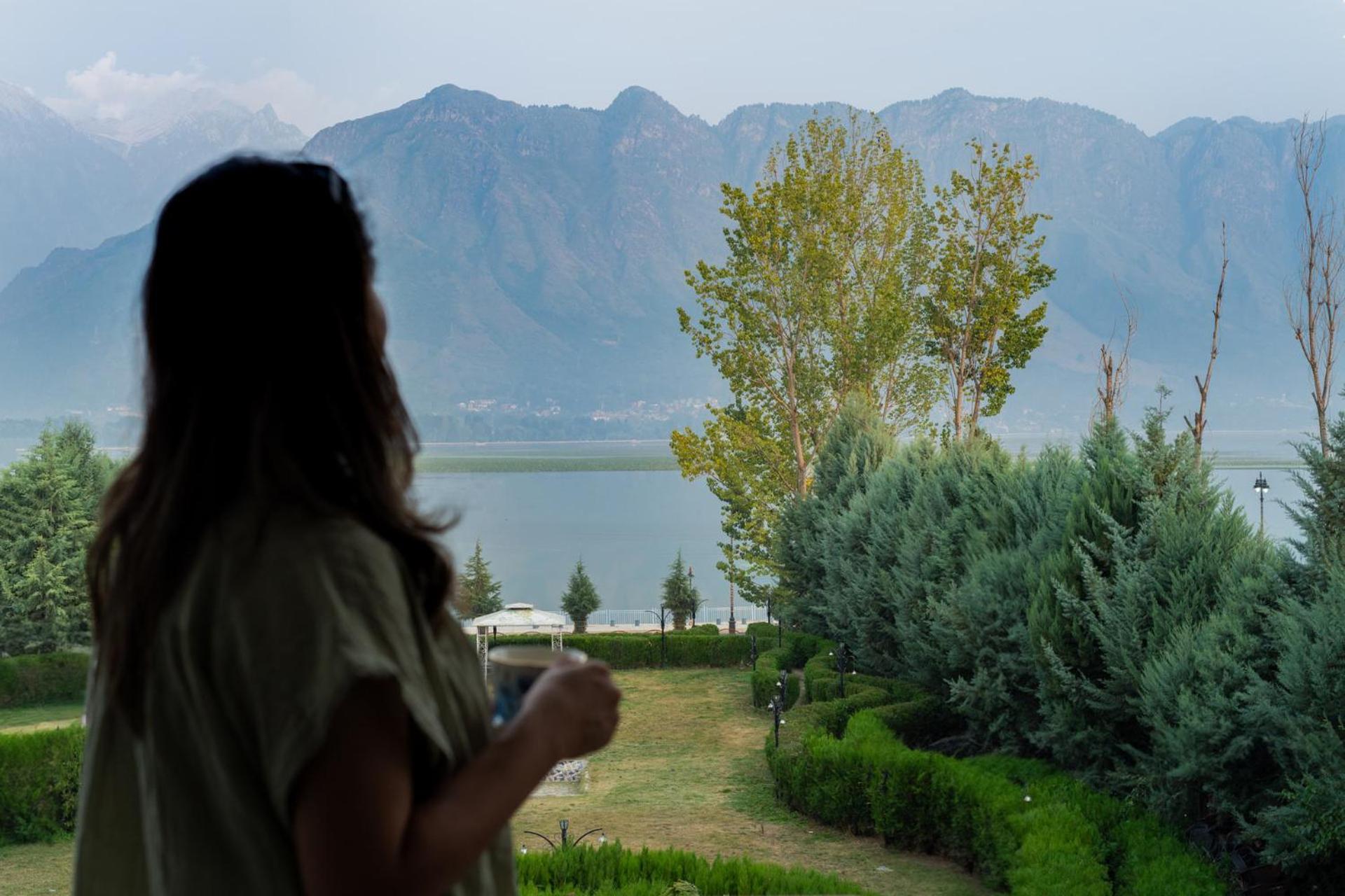 Buhayra Lakefront By Veo - Part Of Stayvista Villa Srinagar (Jammu and Kashmir)
