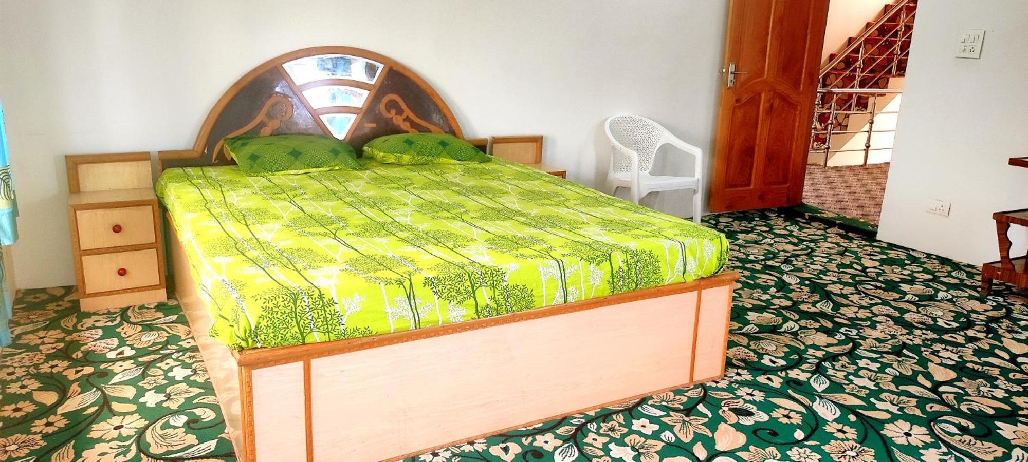 The Clover Srinagar (Jammu and Kashmir)