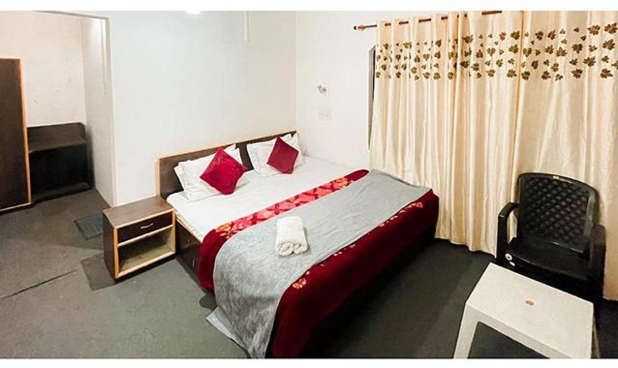 Fabhotel Ta Hayaat Hotel 3*