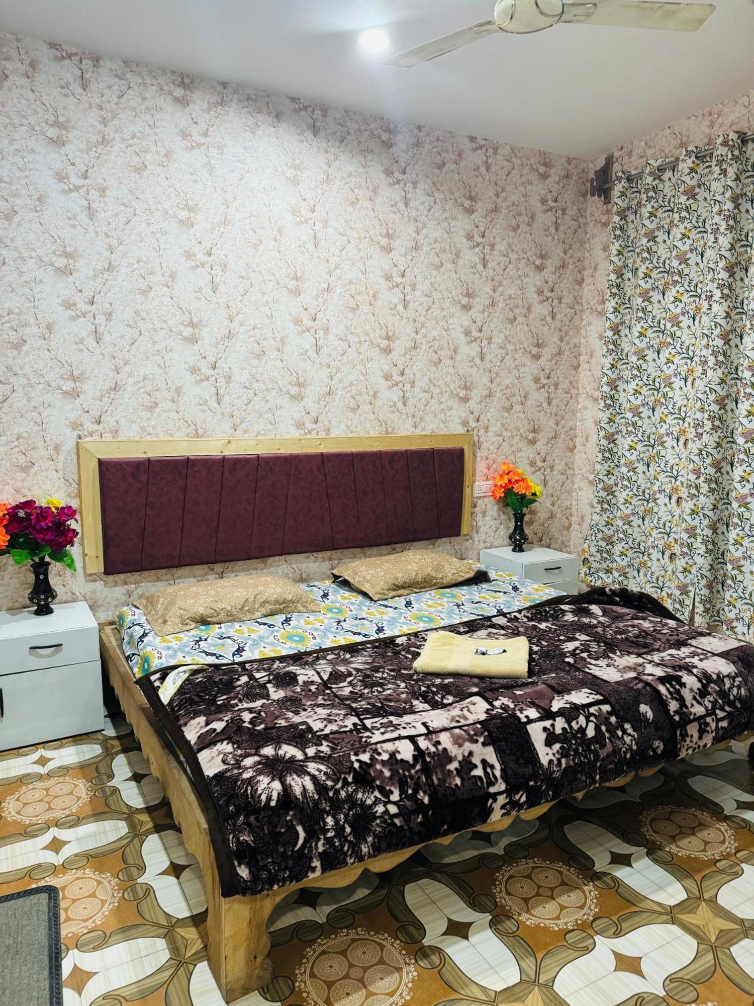 Tripzigo Srinagar (Jammu and Kashmir)