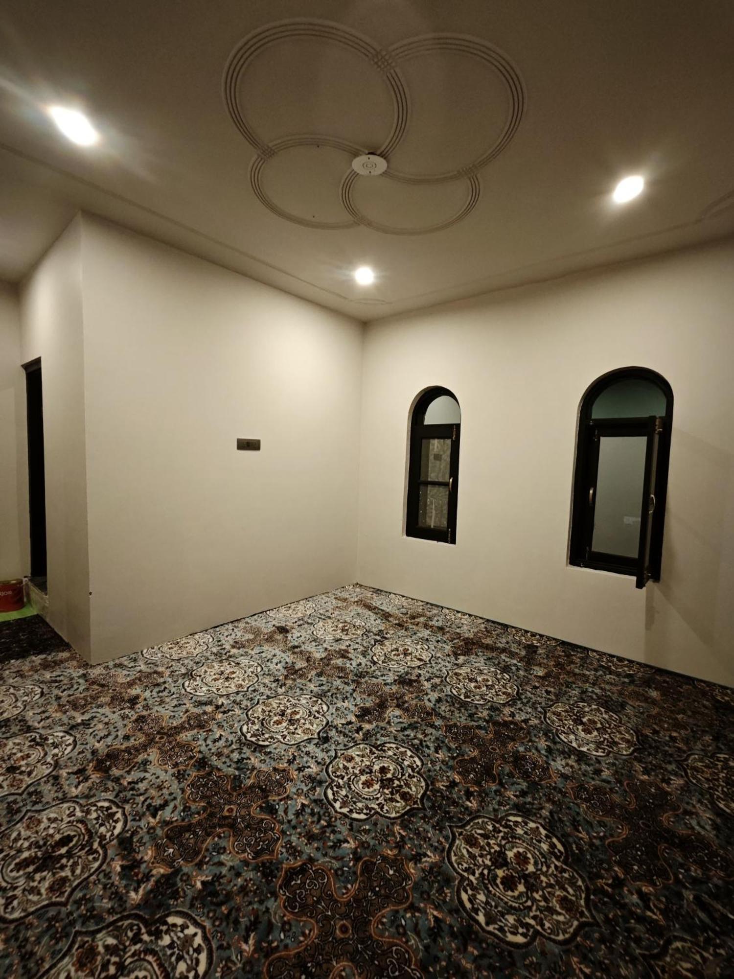 Adi 3* Srinagar (Jammu and Kashmir)