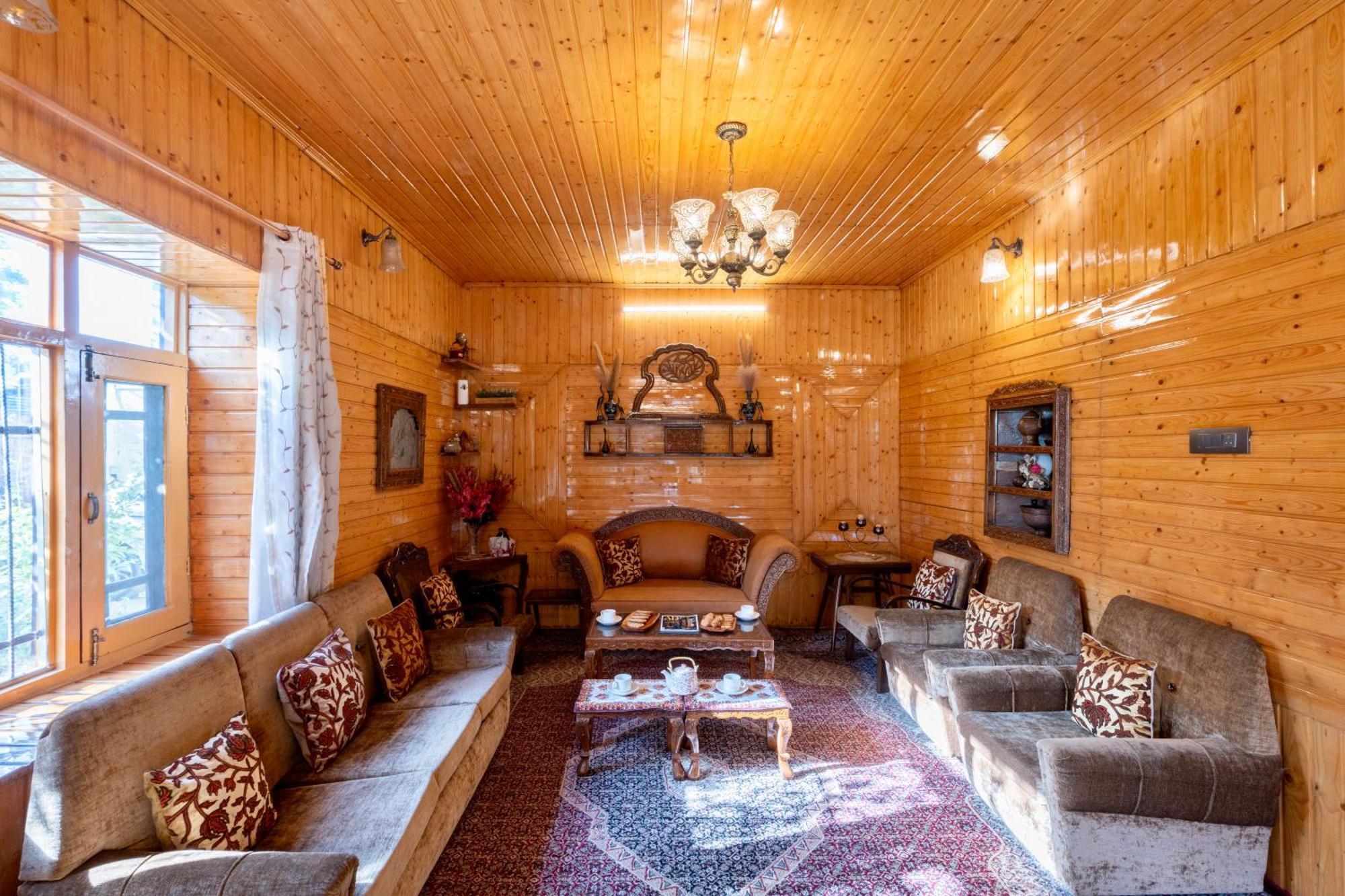 Villa Argawan Srinagar (Jammu and Kashmir)
