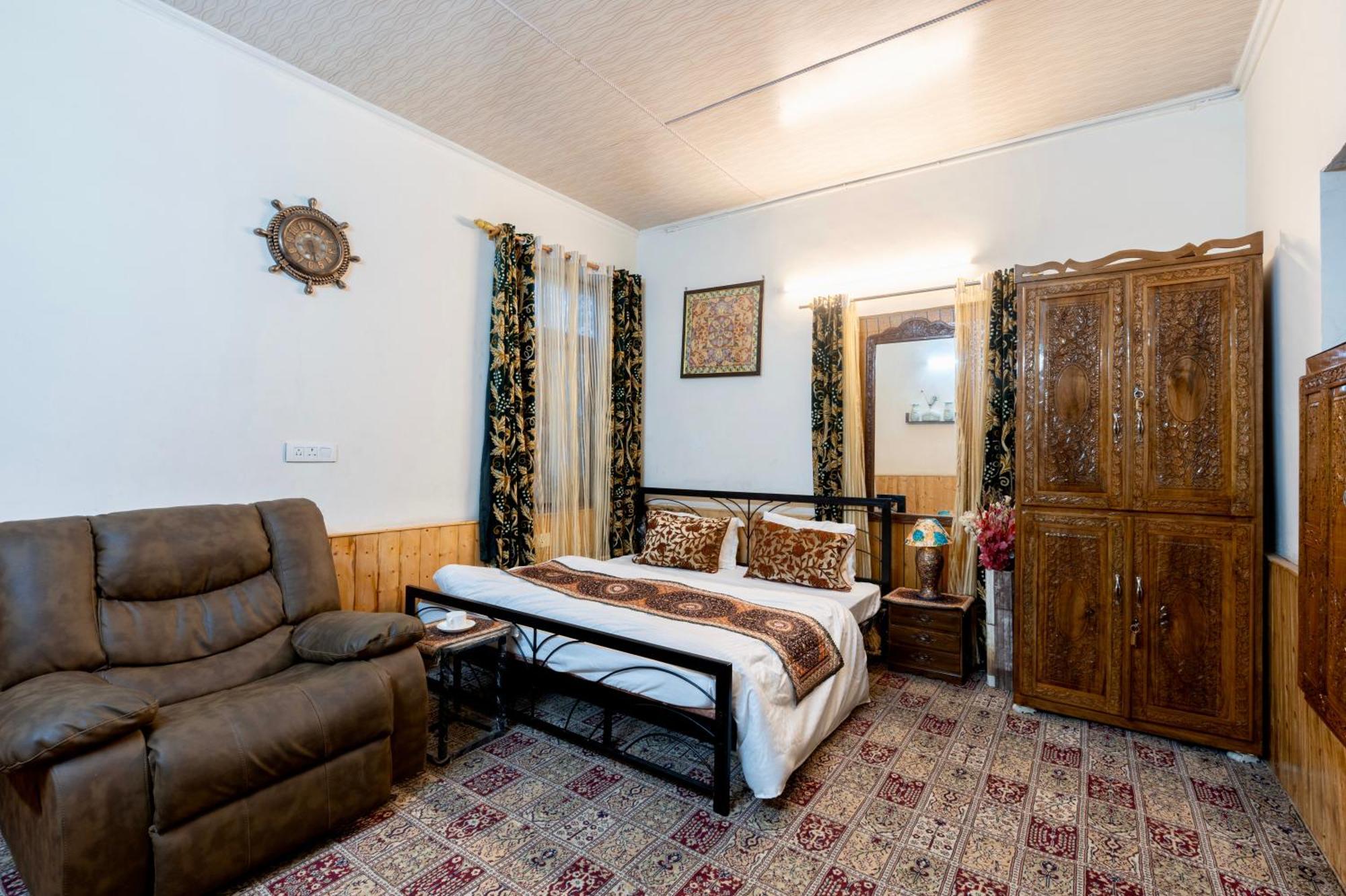 Villa Argawan Srinagar (Jammu and Kashmir)
