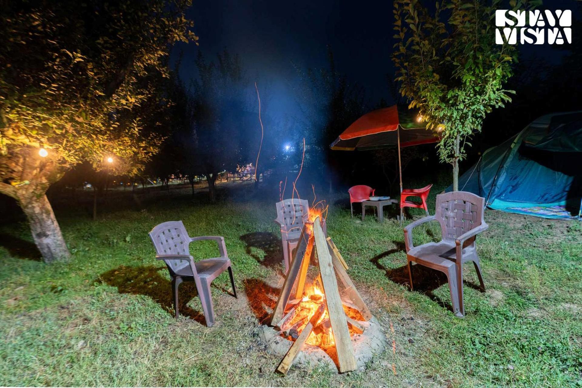 Stayvista At Rahat With Private Pool, Lawn & Bbq *