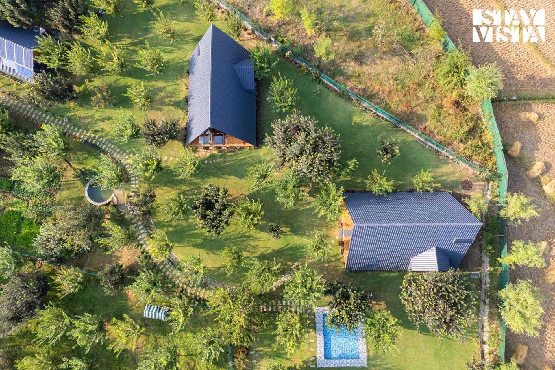 Stayvista At Rahat With Private Pool, Lawn & Bbq * Srinagar (Jammu and Kashmir)