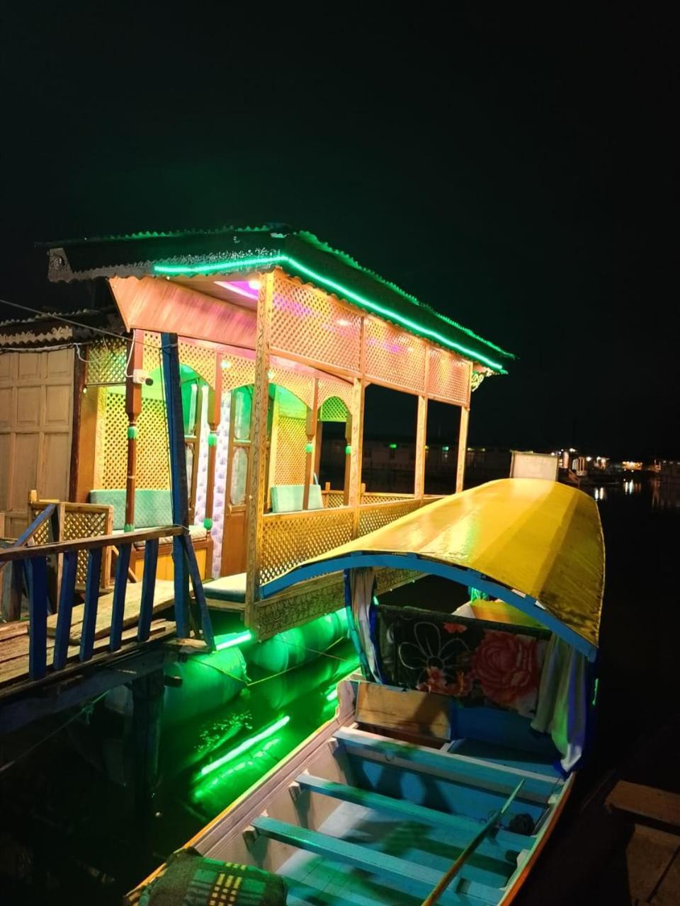 The Altaf Group Of Houseboats 4* Srinagar (Jammu and Kashmir)