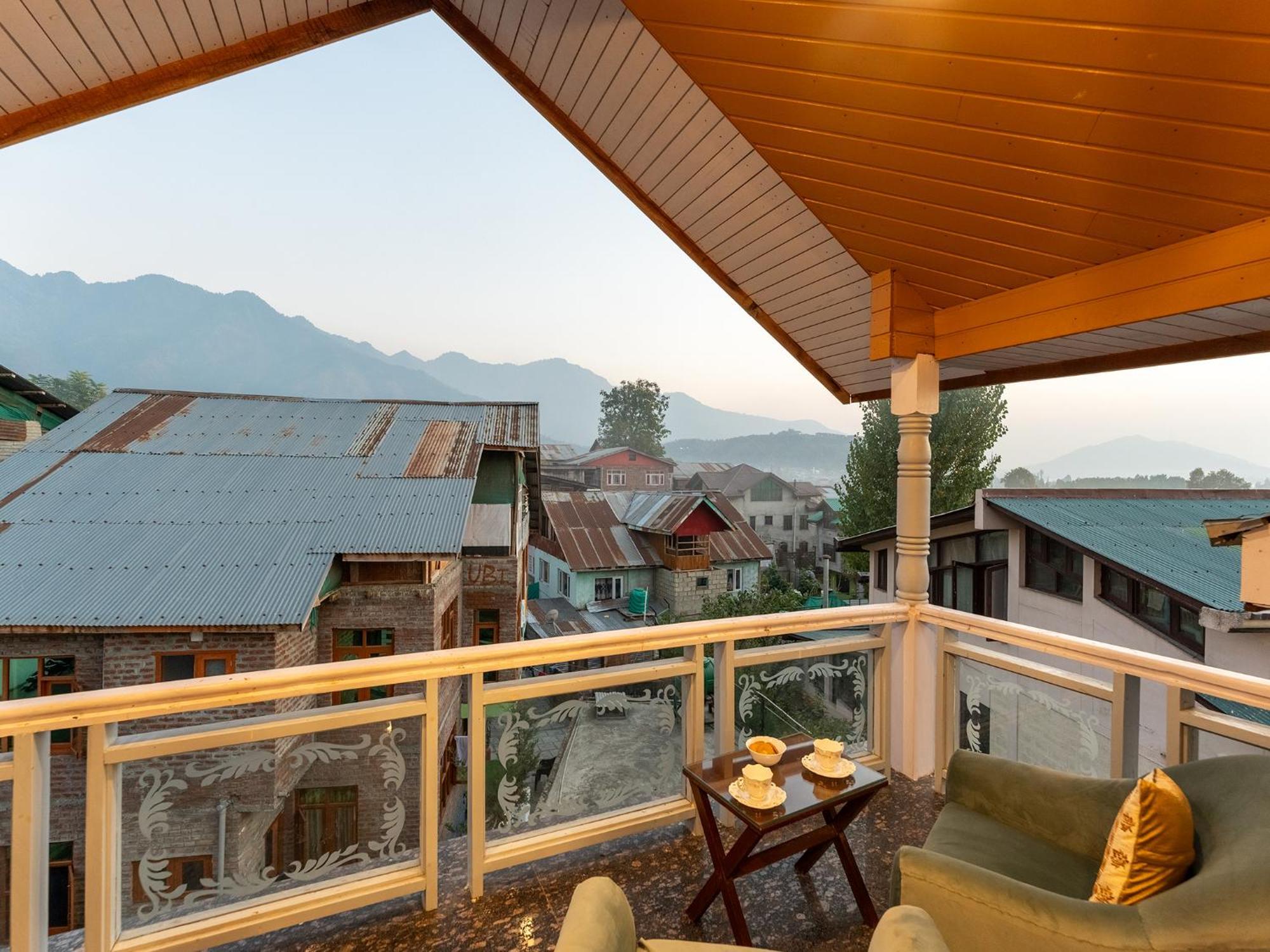 Hostel Moustache Srinagar (Jammu and Kashmir)