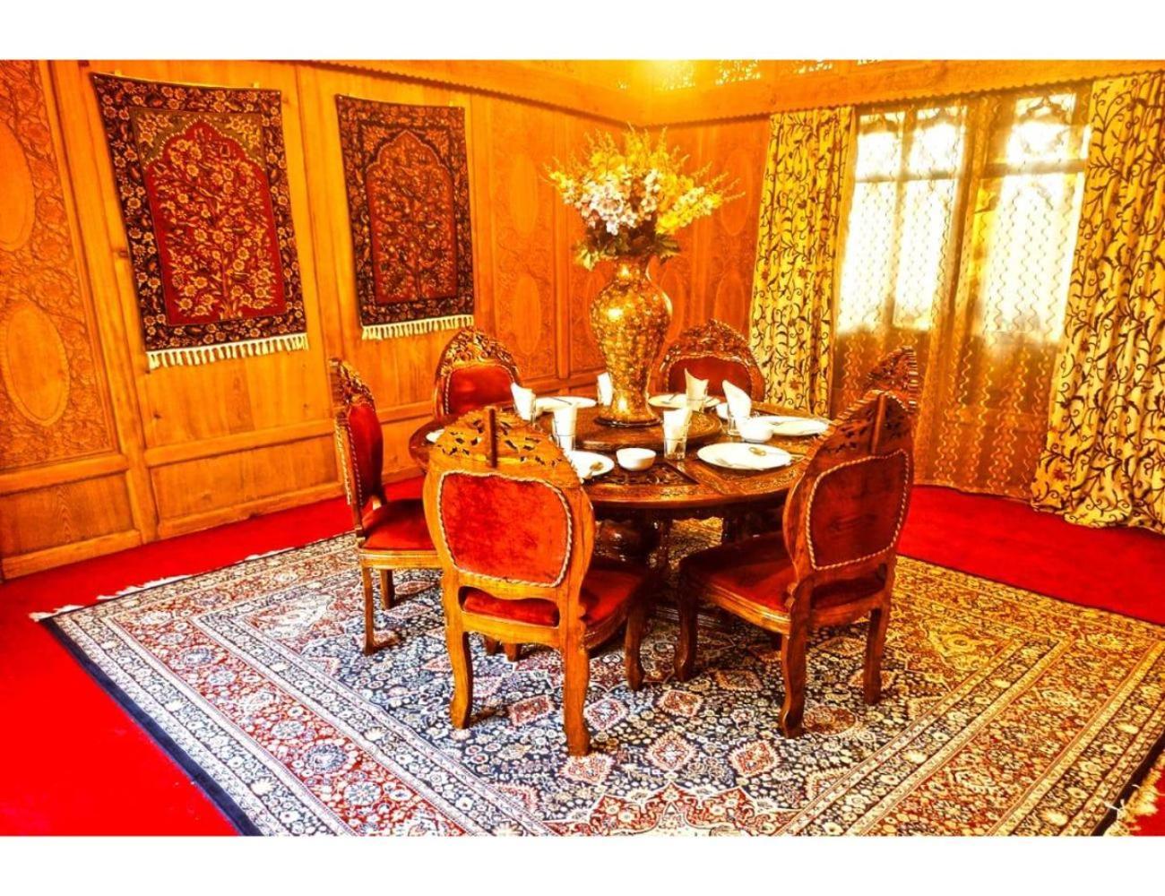 Jigar Heritage ,srinagar *