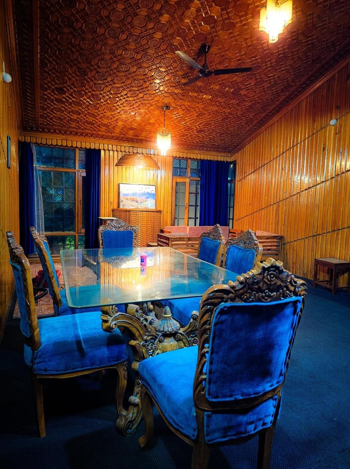 Bed & Breakfast Serene By Juniper Resorts, Rajbagh,