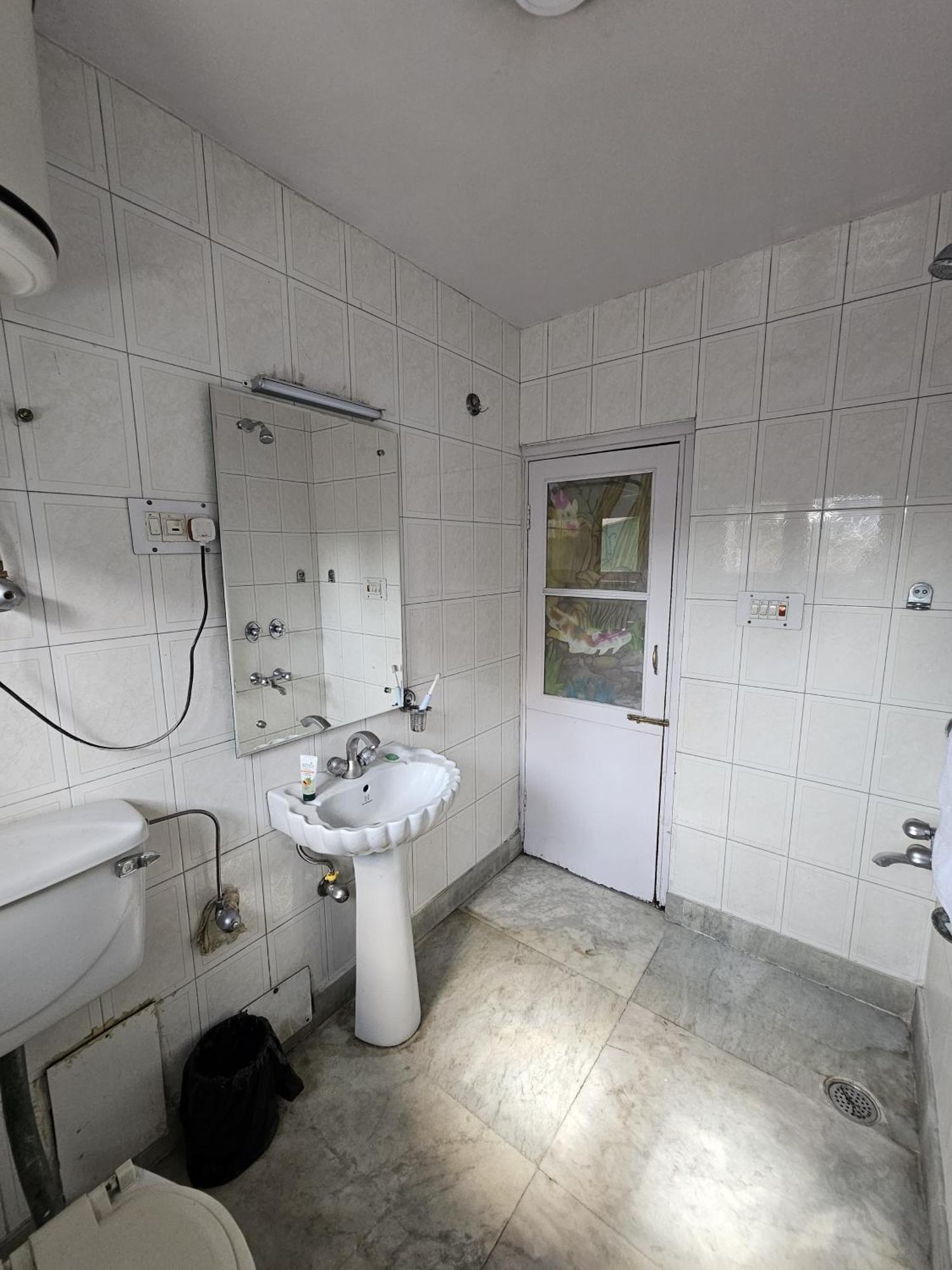 Bed & Breakfast Serene By Juniper Resorts, Rajbagh,