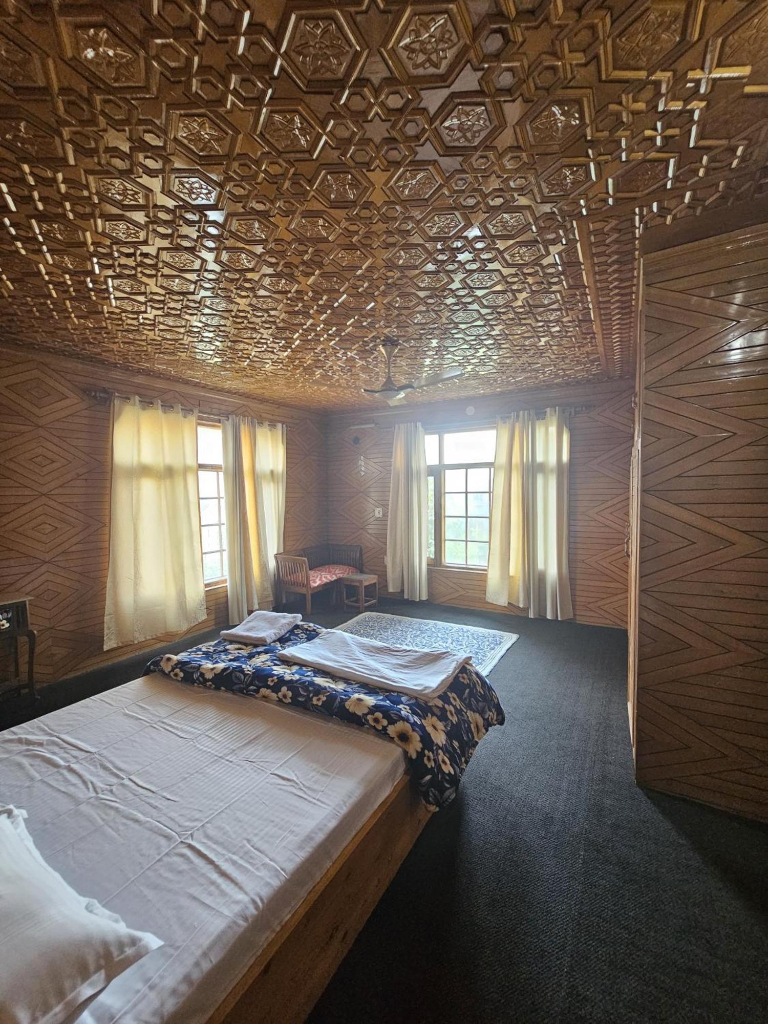 Bed & Breakfast Serene By Juniper Resorts, Rajbagh,