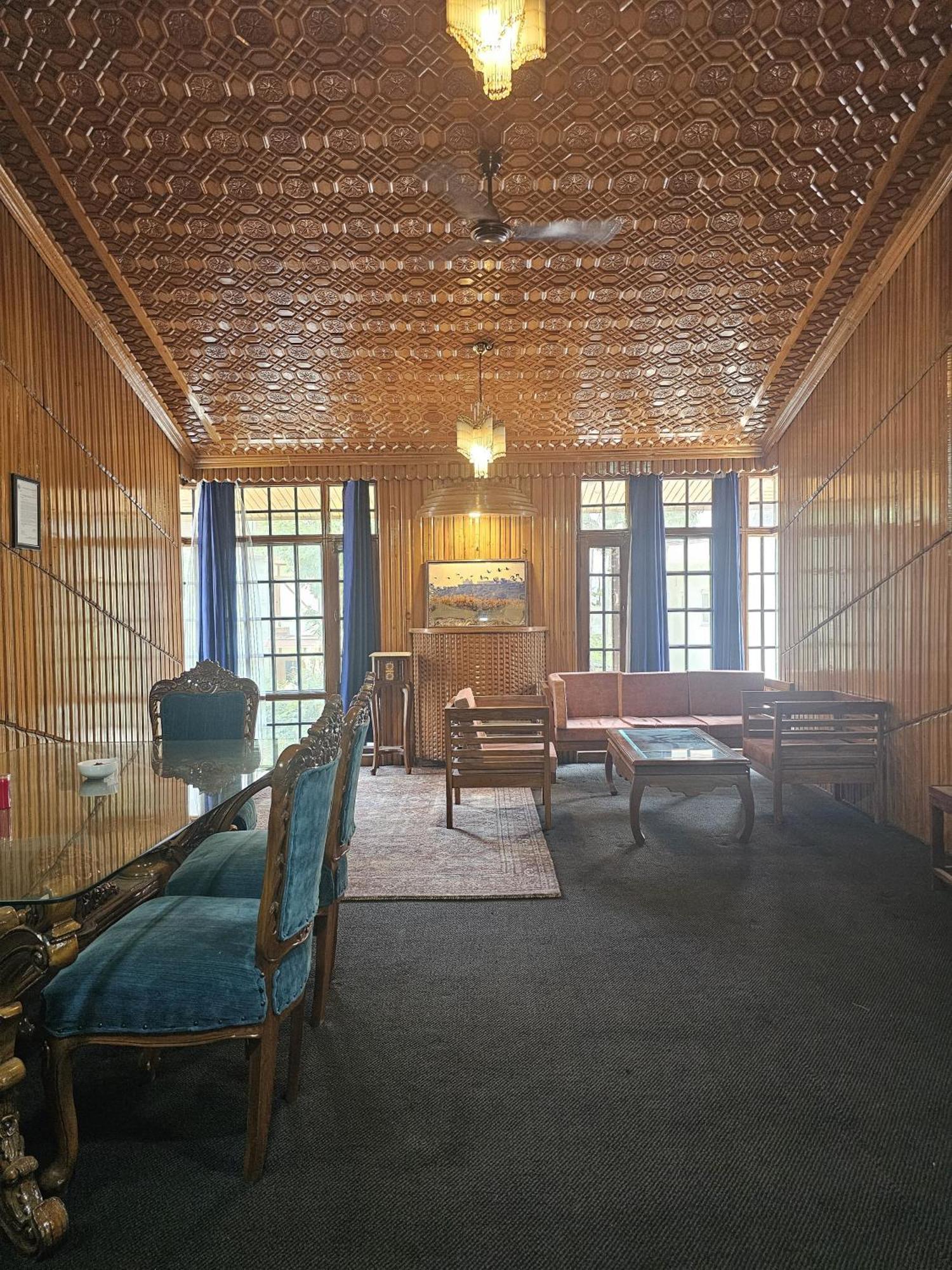 Serene By Juniper Resorts, Rajbagh, Bed & Breakfast Srinagar (Jammu and Kashmir)