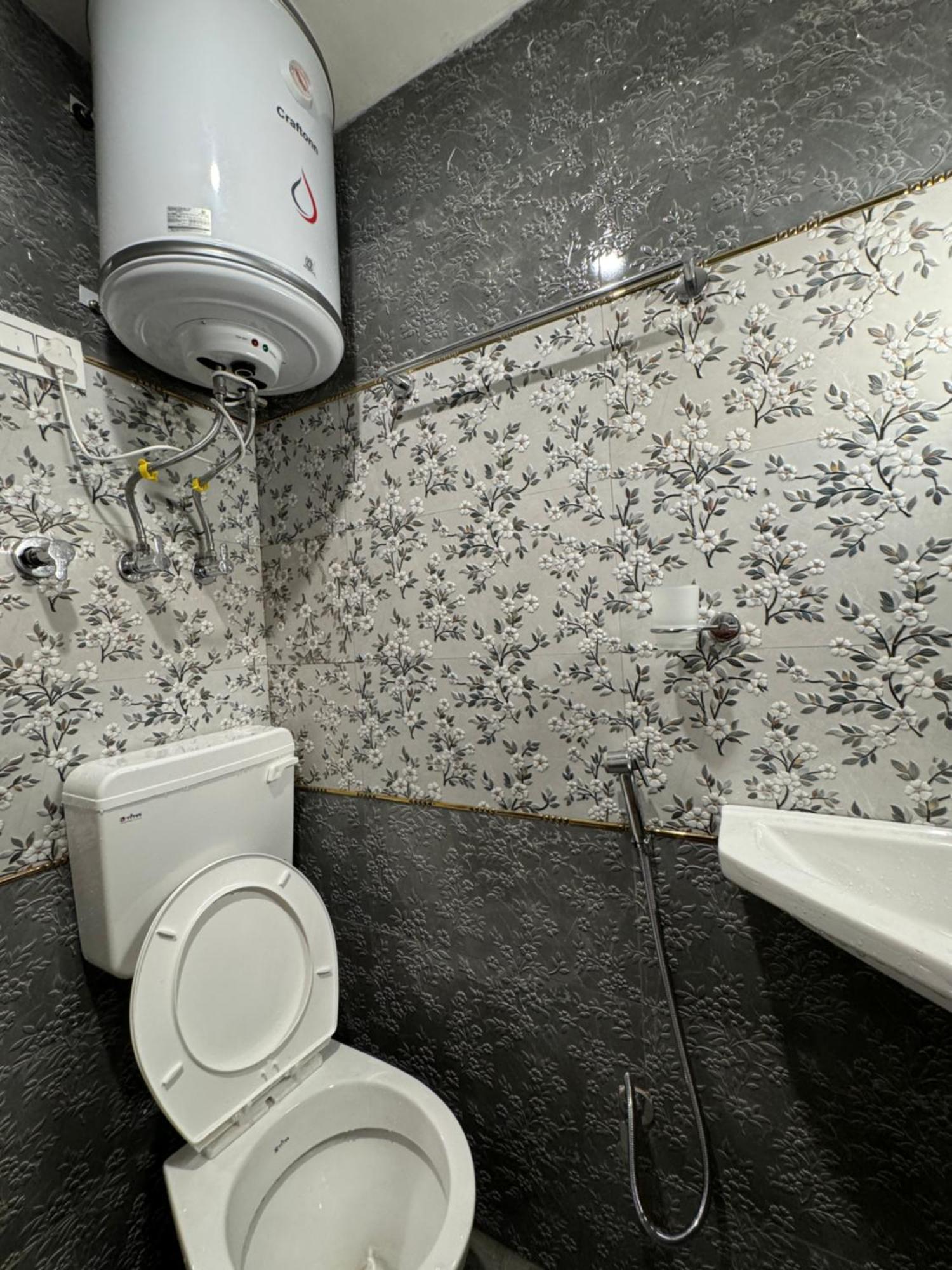 Shesh Bagh Boutique Luxury Retreat Srinagar (Jammu and Kashmir)