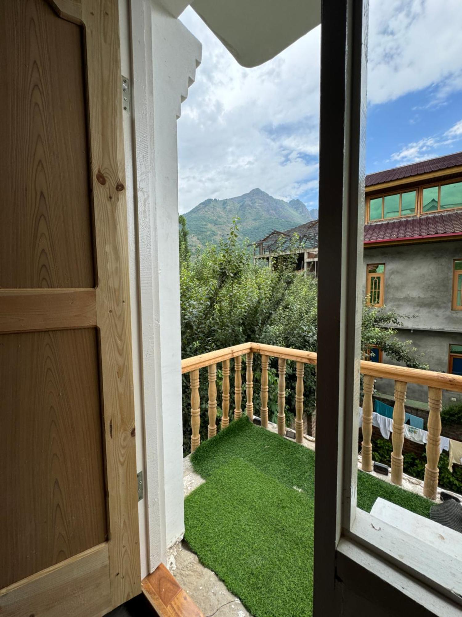 Shesh Bagh Boutique Luxury Retreat Srinagar (Jammu and Kashmir)