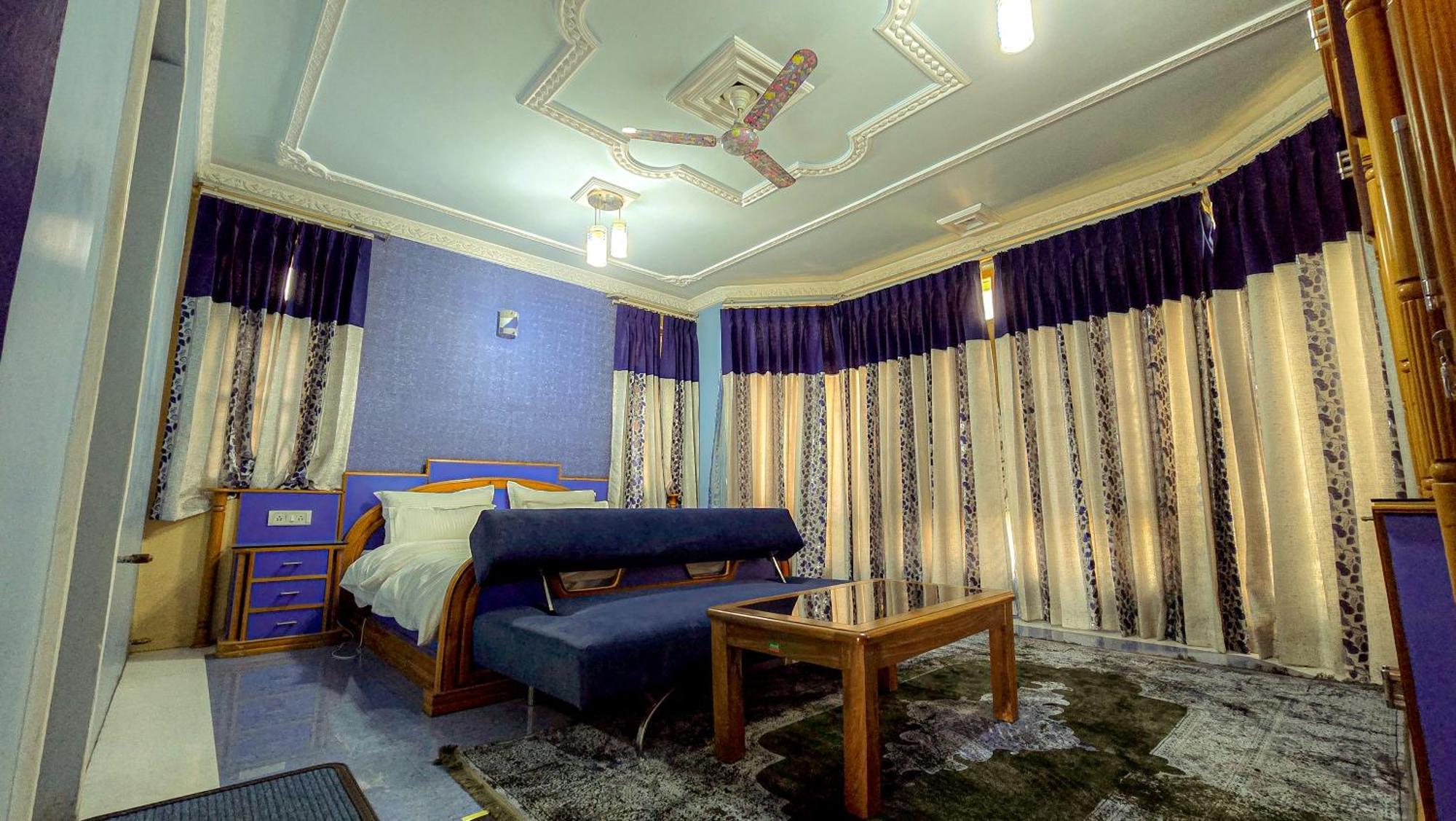 Star Bukhara By Cor Homestay *
