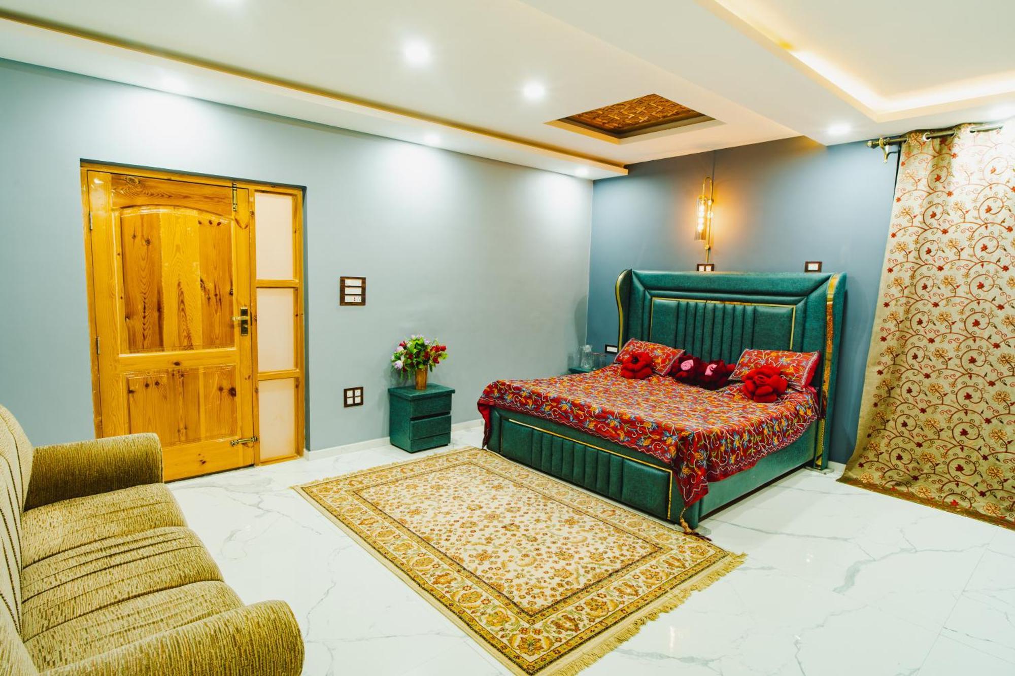 Homestay Silver Roche Srinagar (Jammu and Kashmir)