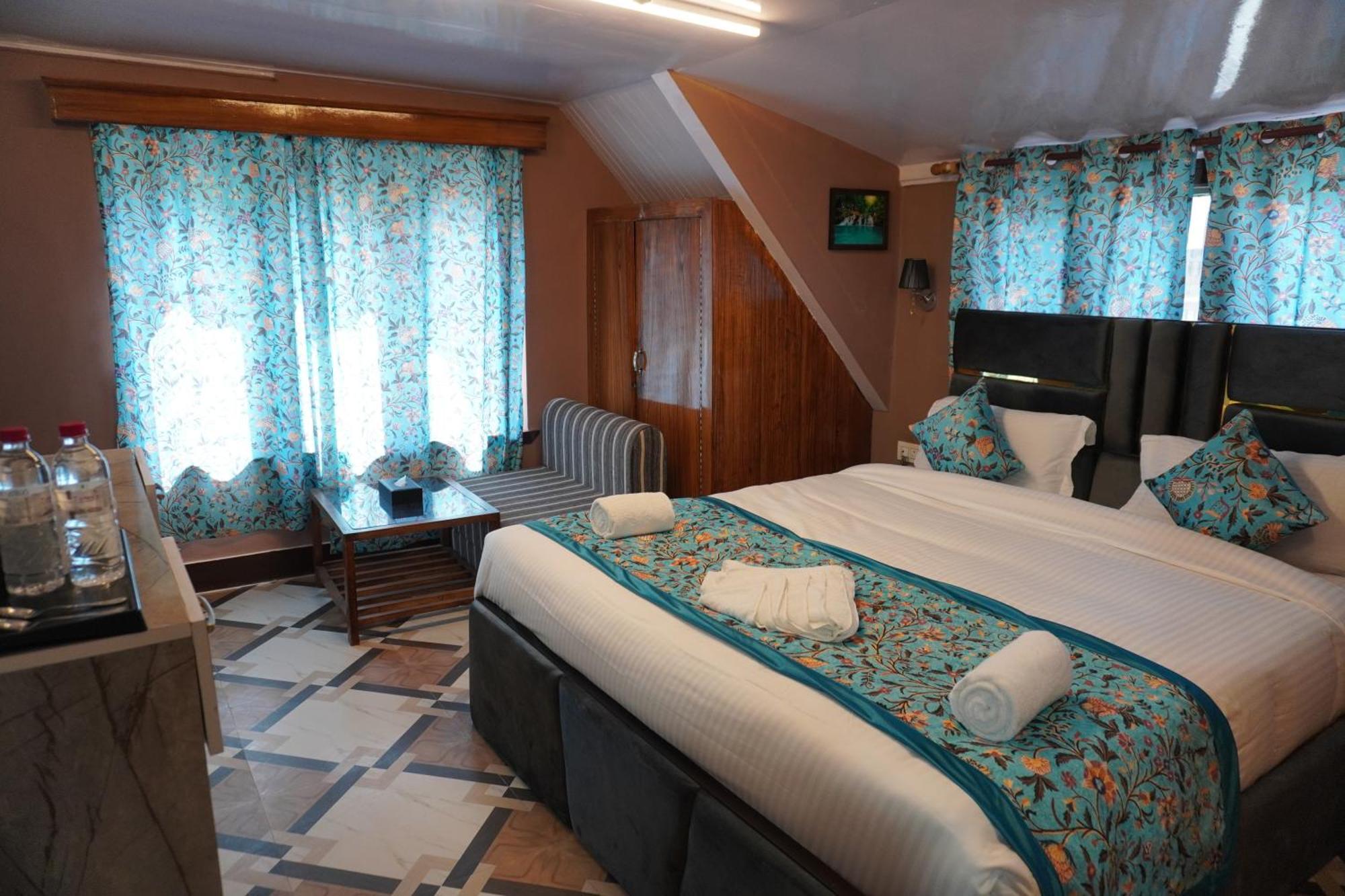 Hotel Arbor *