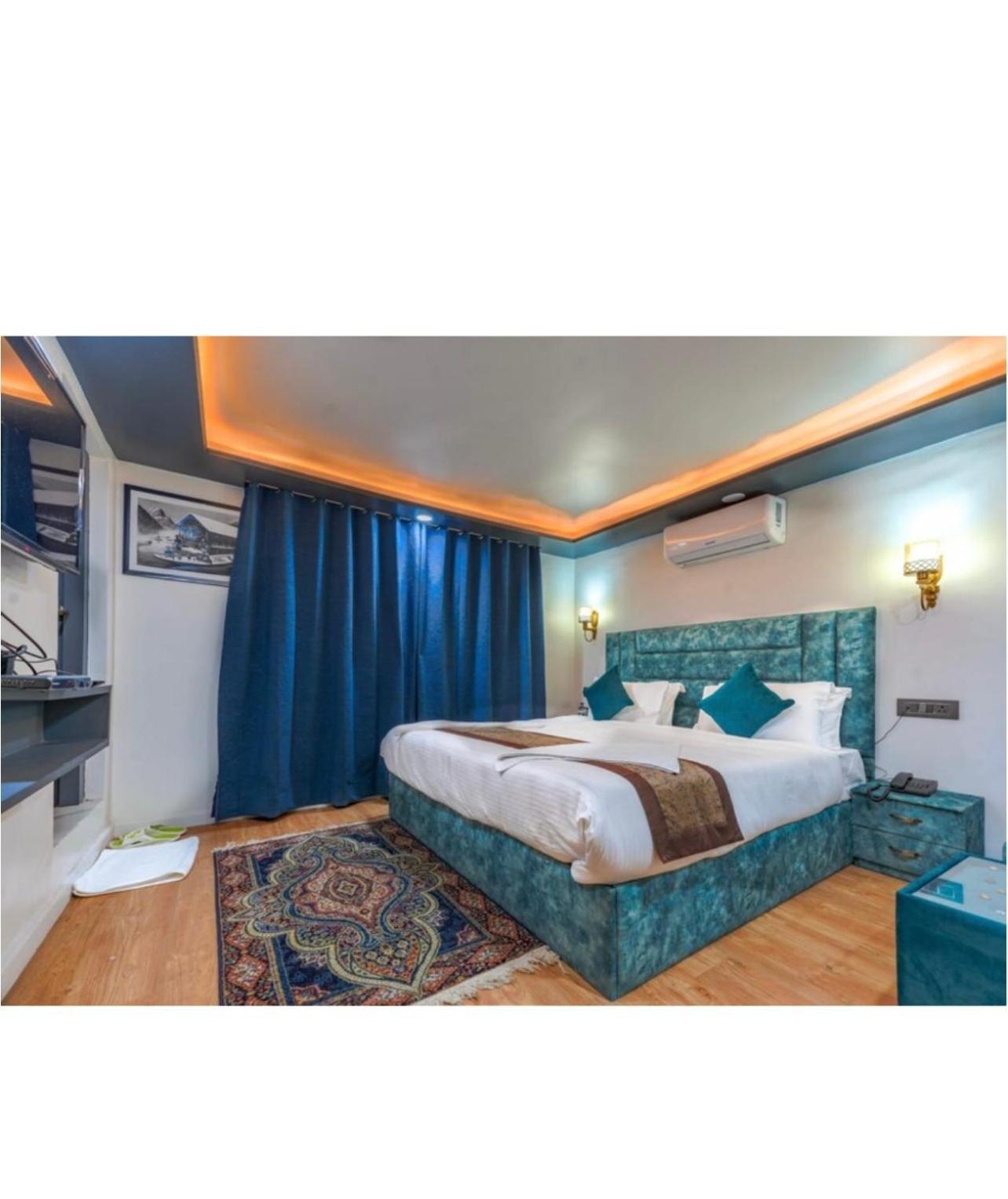 Pl Residency *