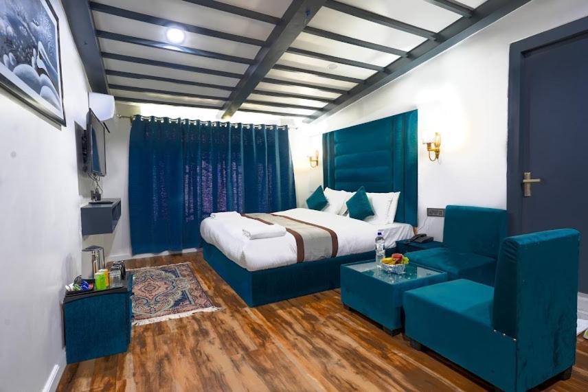 Pl Residency Homestay Srinagar (Jammu and Kashmir)