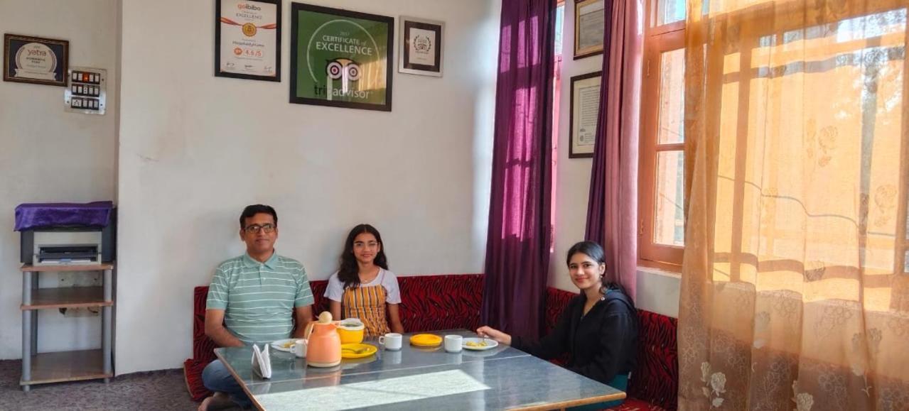 Hospitality Srinagar (Jammu and Kashmir)