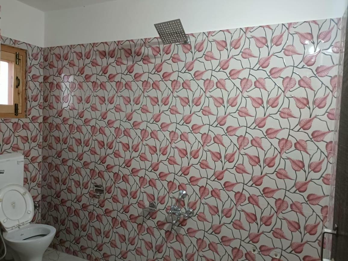 Hotel Grand Inayat