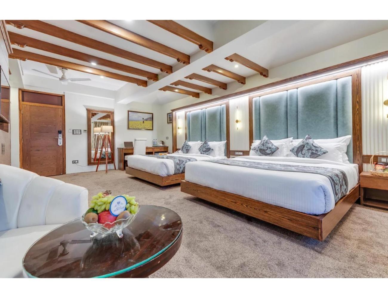 Homestay Royal Heritage, *