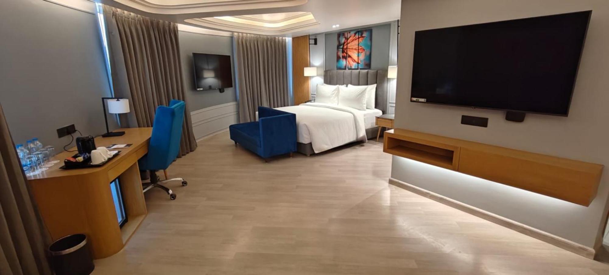 Ramada Encore By Wyndham Rajbagh Srinagar (Jammu and Kashmir)