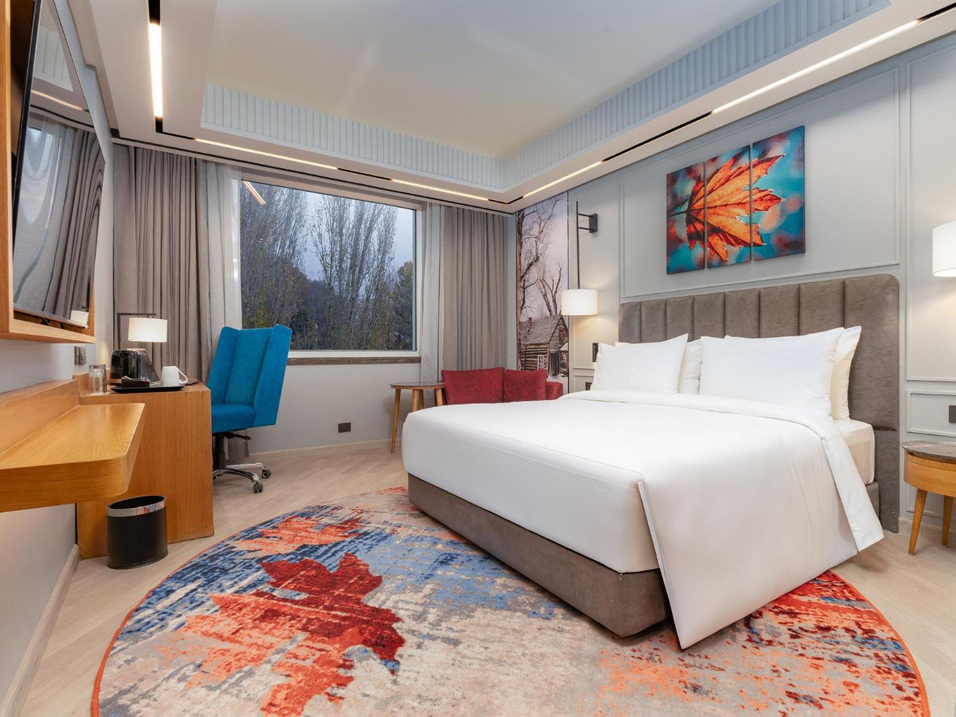 Ramada Encore By Wyndham Rajbagh Hotel *