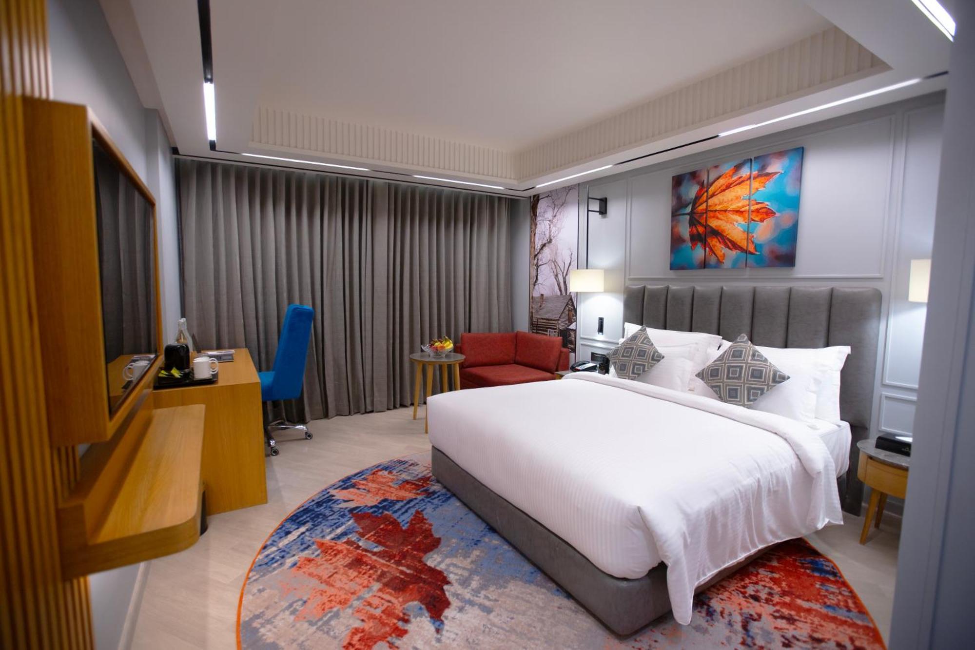 Ramada Encore By Wyndham Rajbagh *