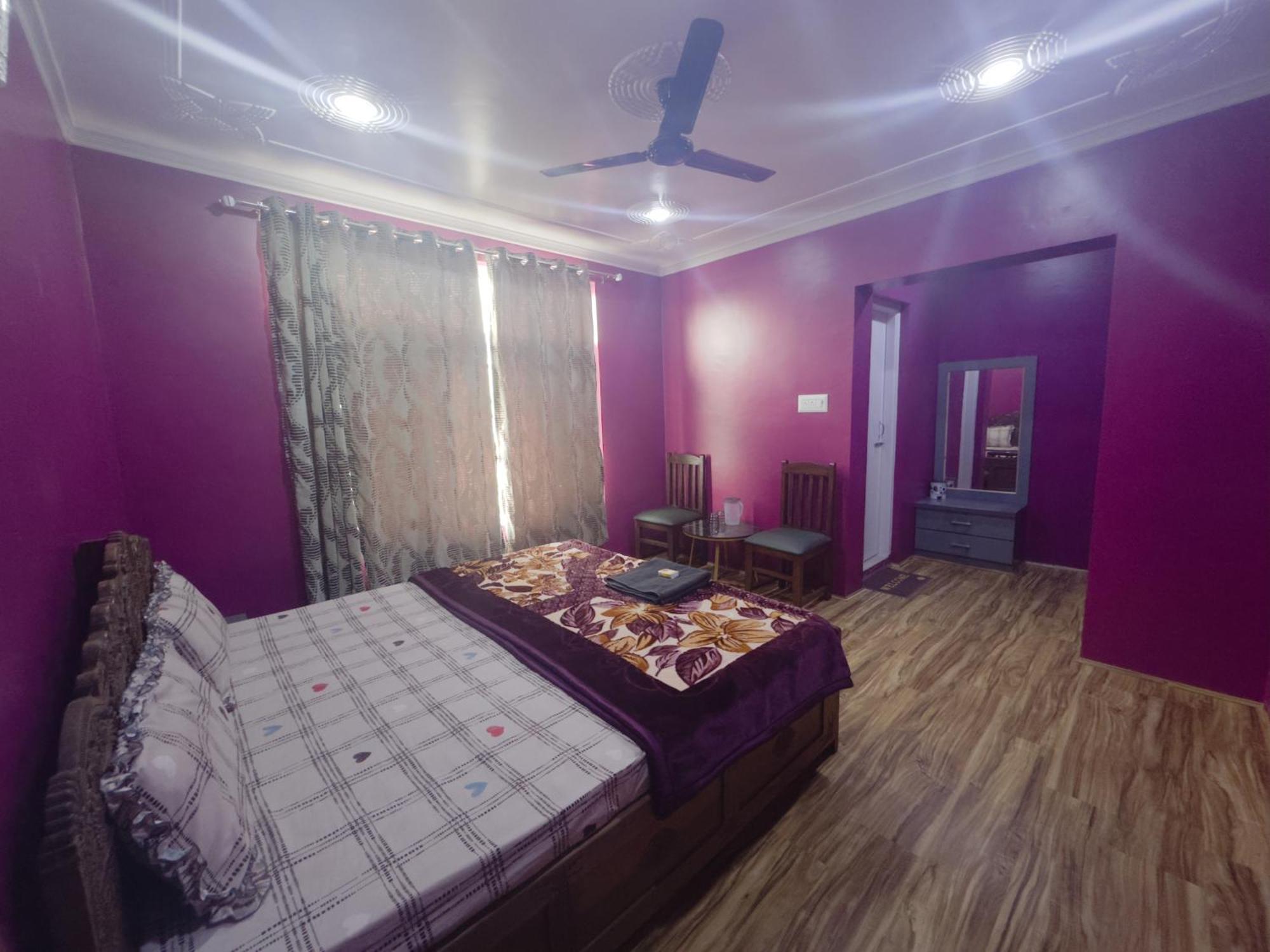 Guest house The Penthouse Srinagar (Jammu and Kashmir)
