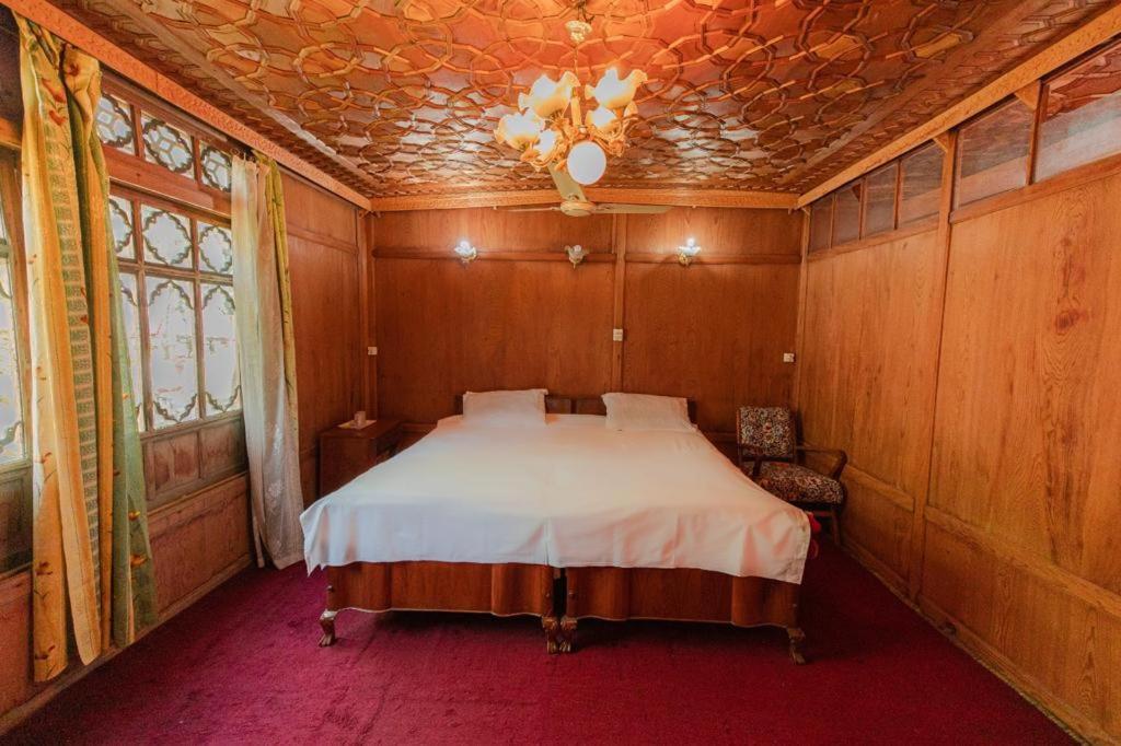 The Smith Palace Group Of Houseboats Srinagar (Jammu and Kashmir)