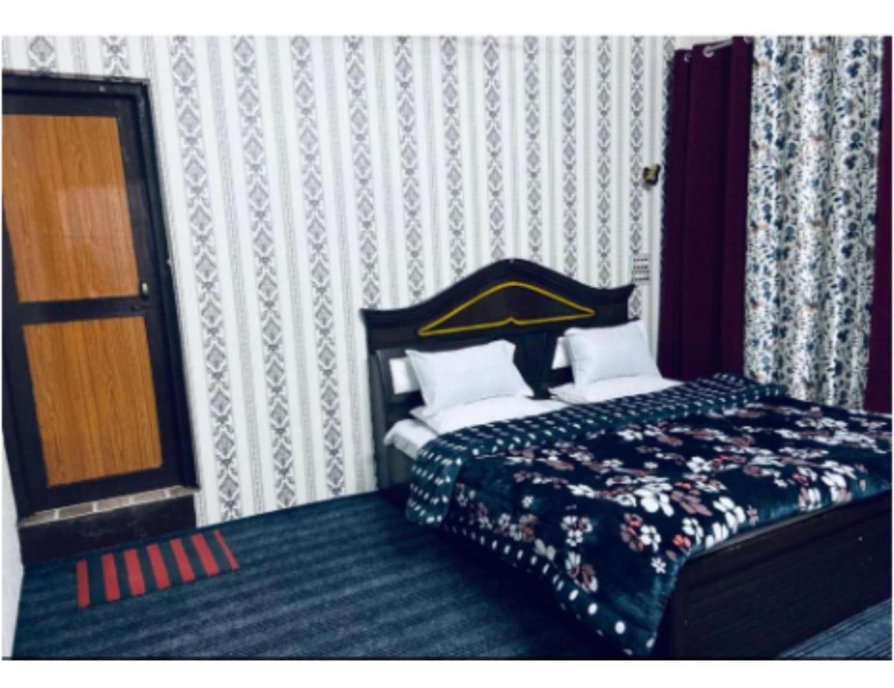 Ameera , Munawara Abad, 3* Srinagar (Jammu and Kashmir)