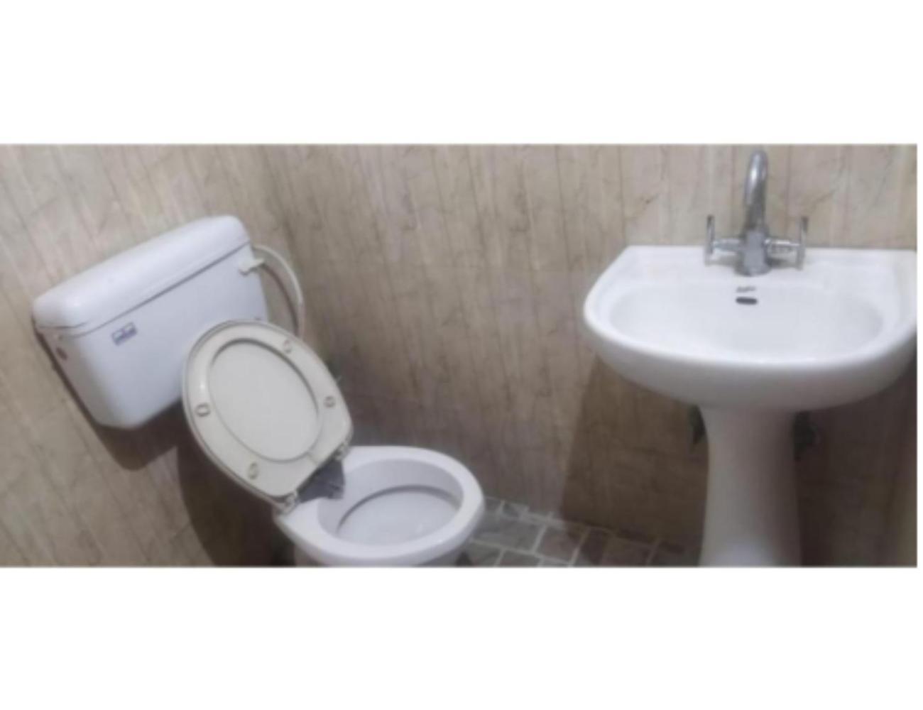 Hotel Ameera , Munawara Abad, 3*