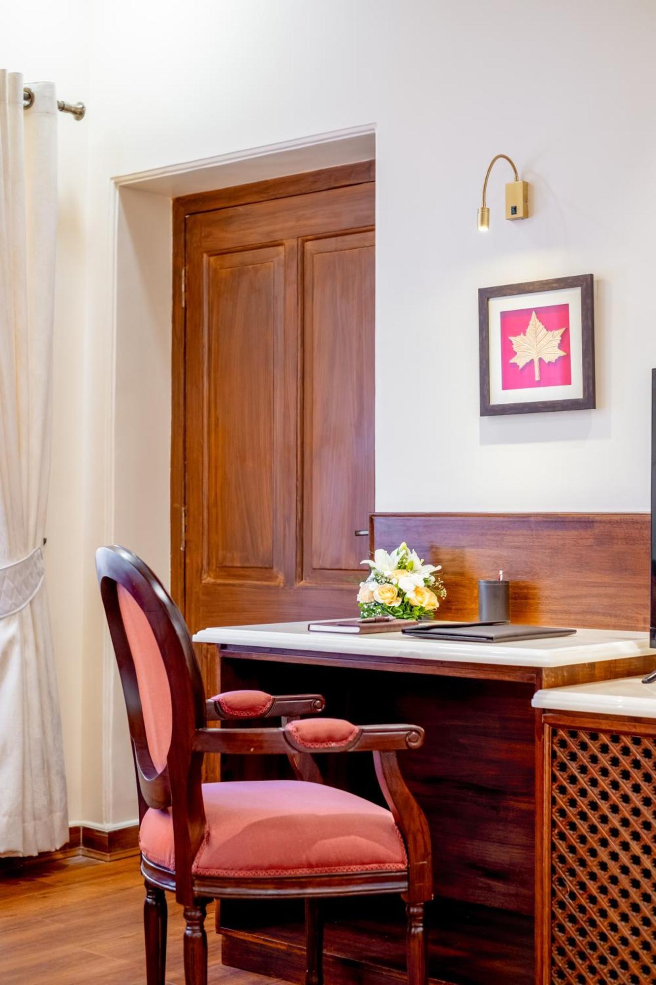 Hotel Moghal Mahal Rajbagh 4*
