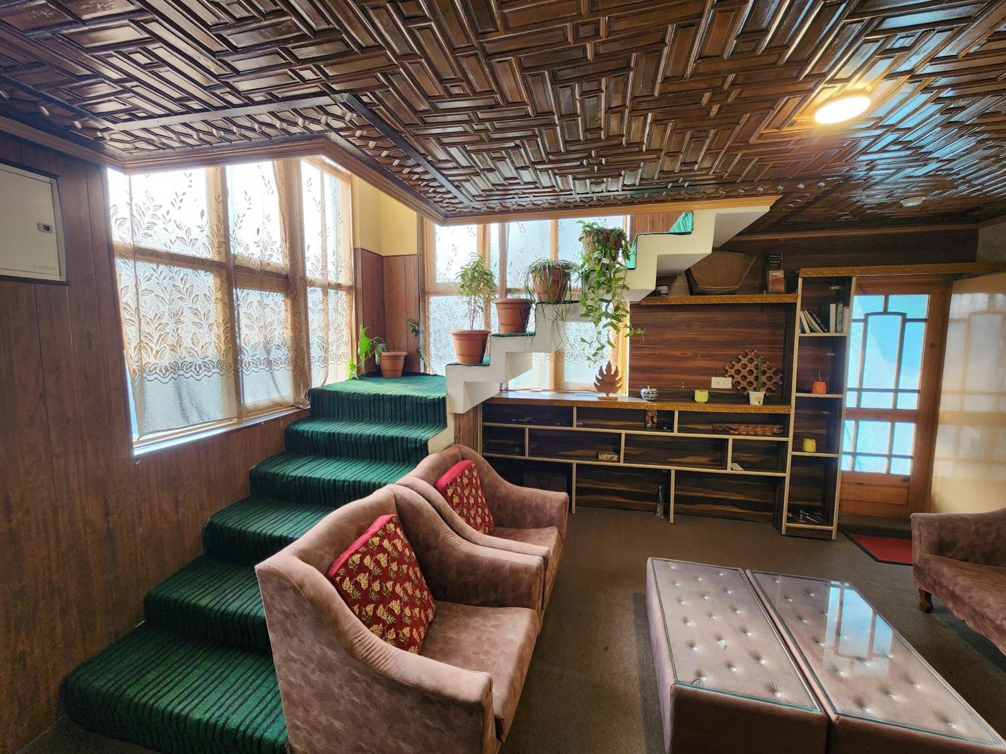 House With Kitchen Villa *