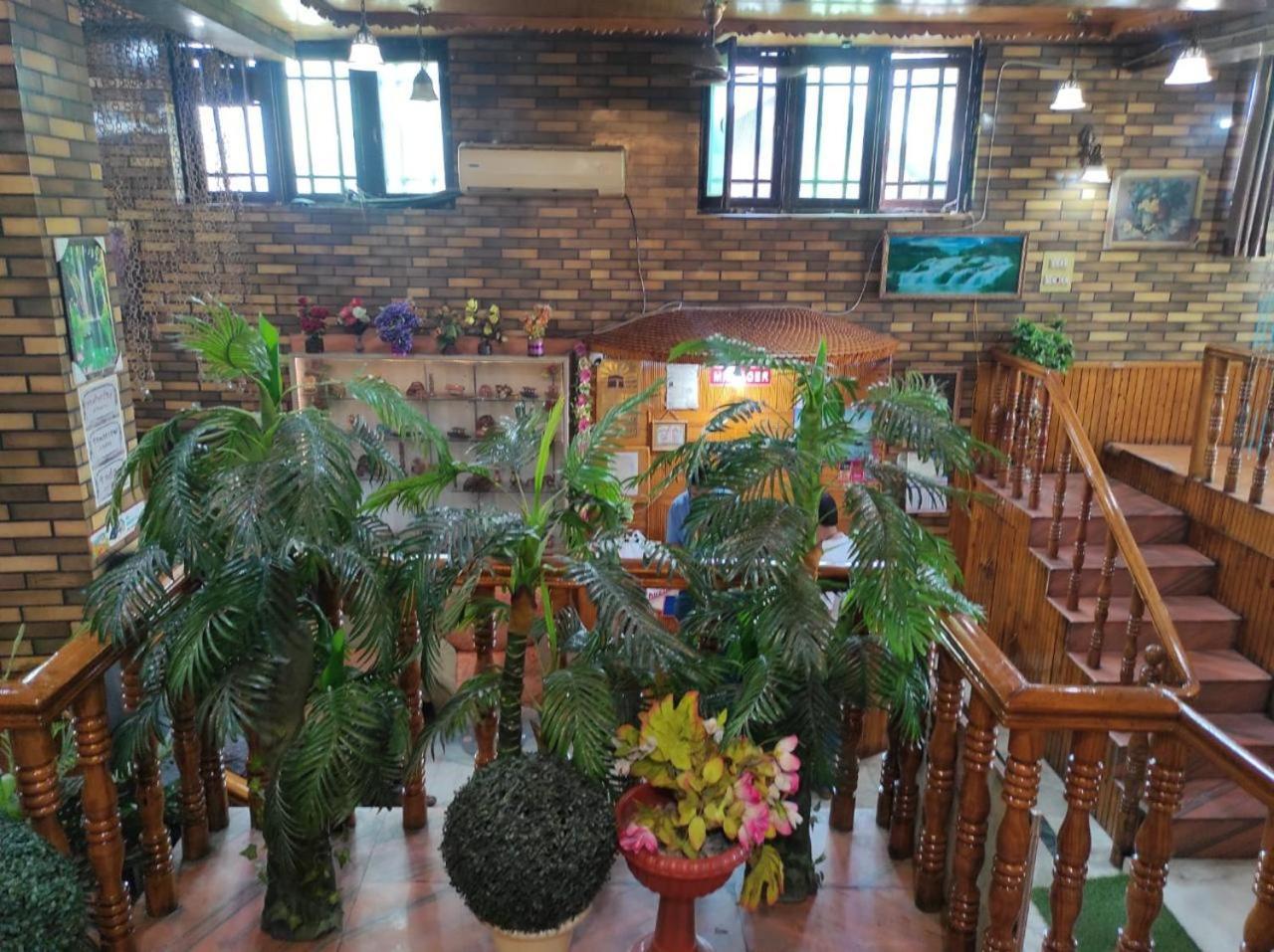Dilshan Hotel