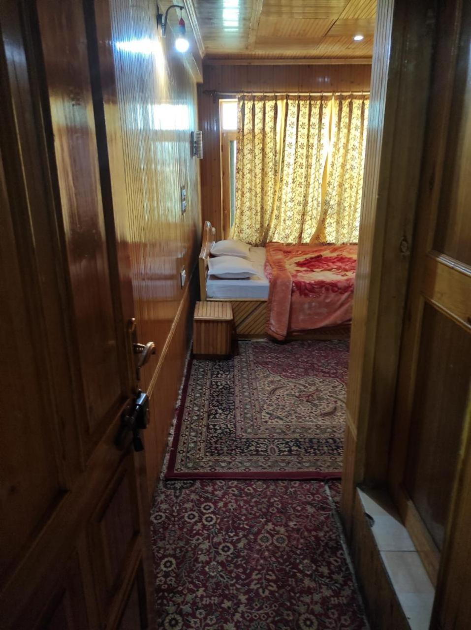 Hotel Dilshan