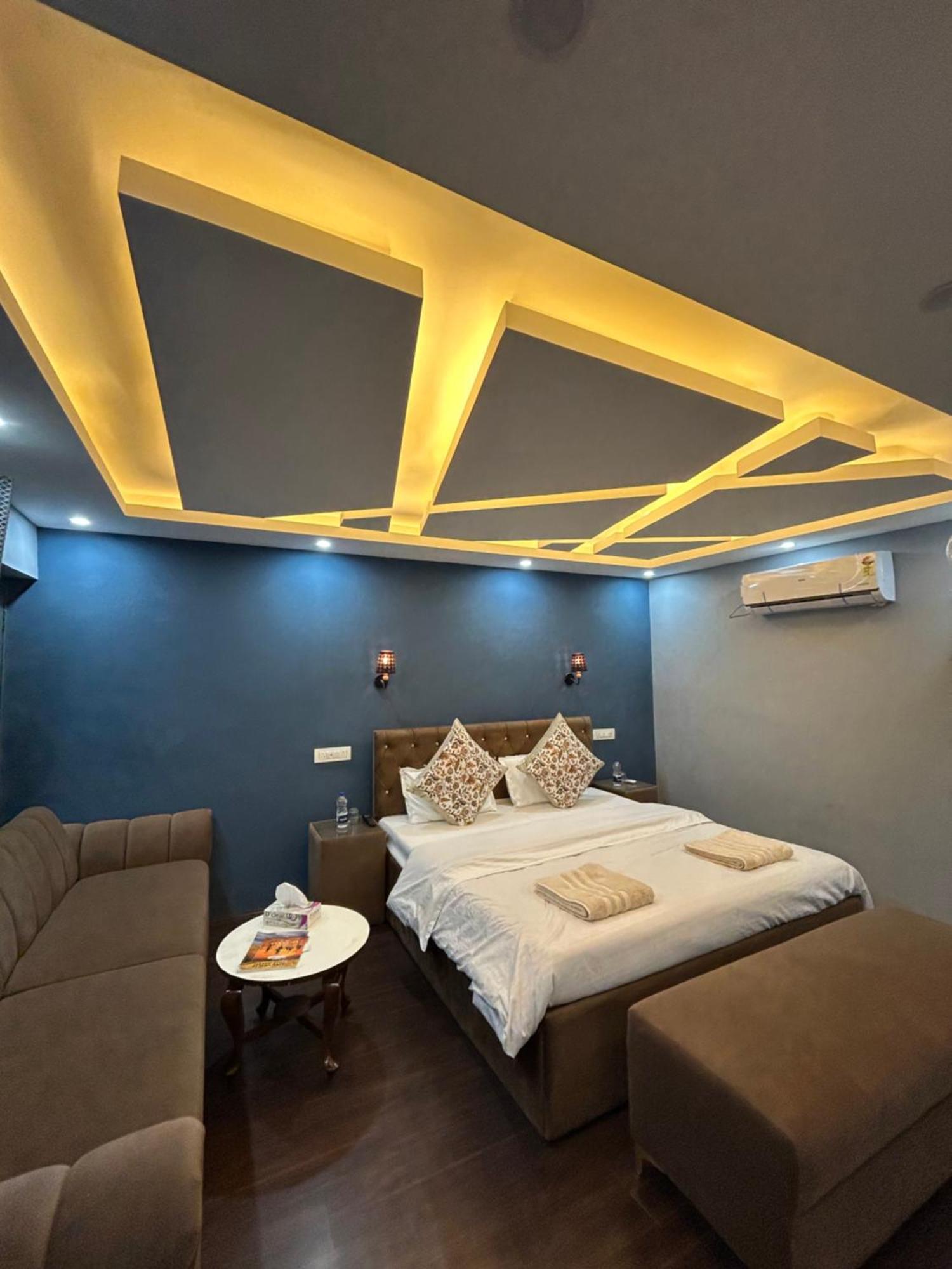 Apartment - A Luxury Living Srinagar (Jammu and Kashmir)
