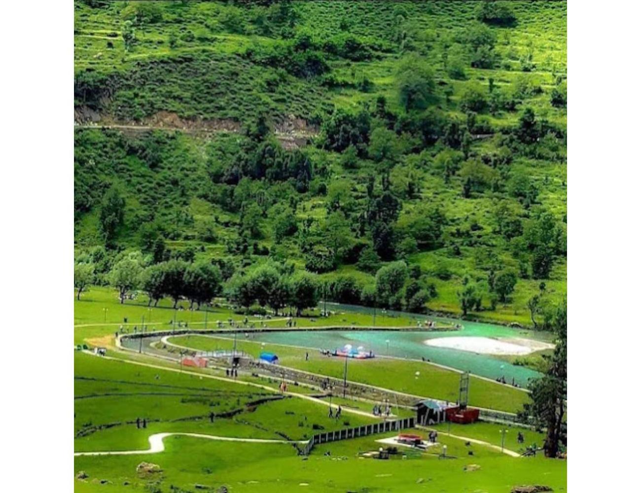 Gousia, Srinagar, Homestay