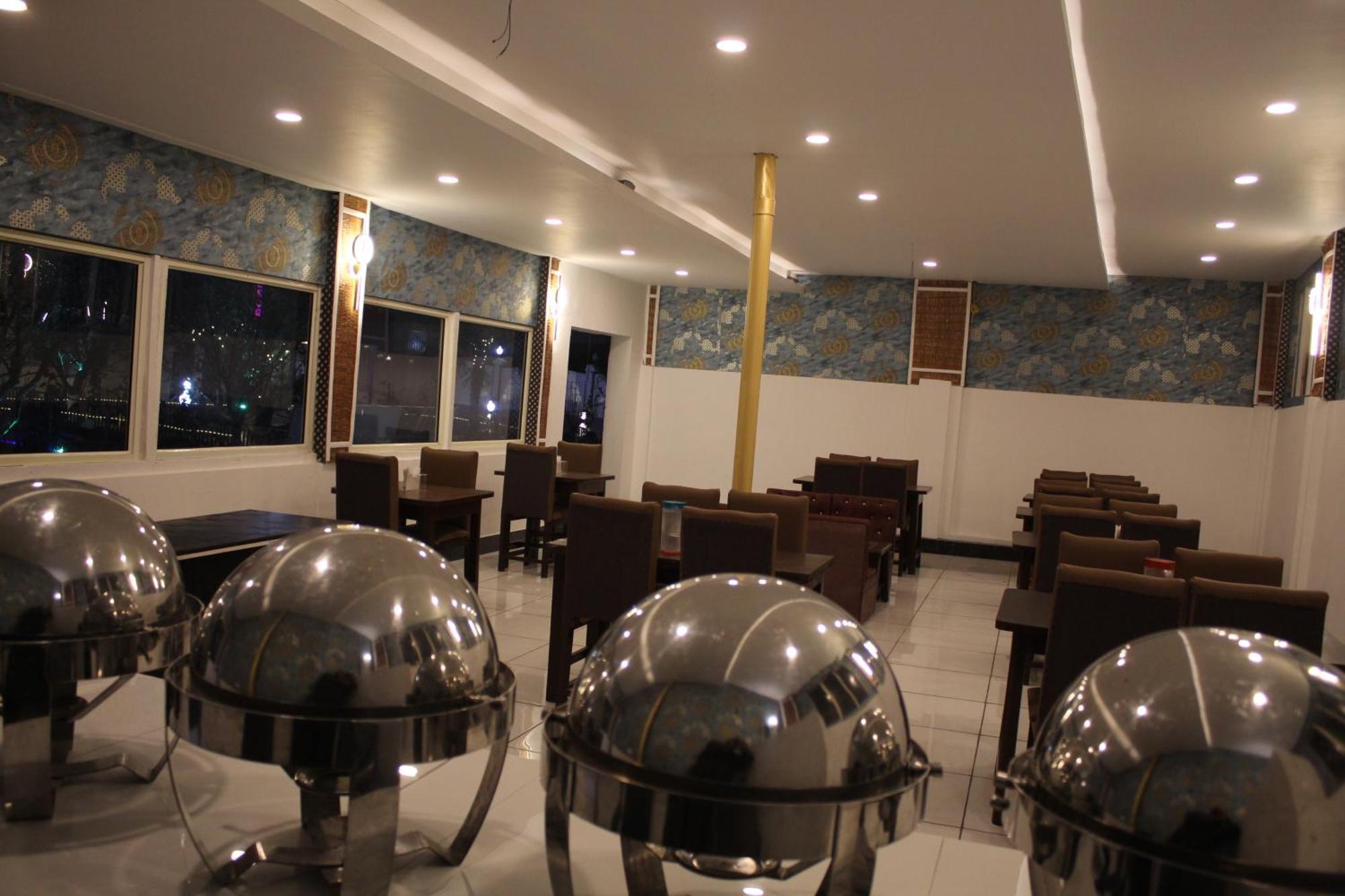 Resort Barzam View Srinagar (Jammu and Kashmir)