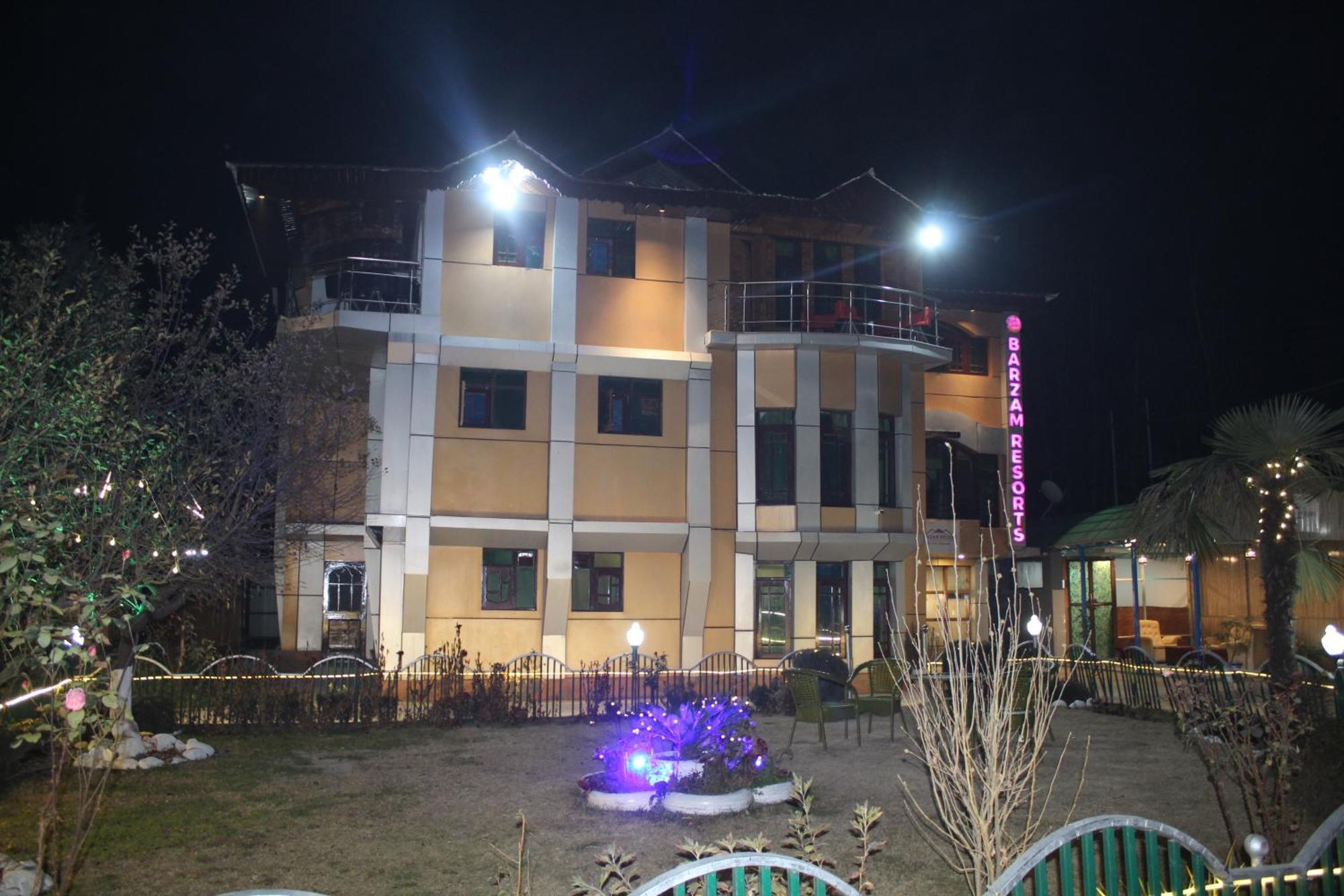 Resort Barzam View