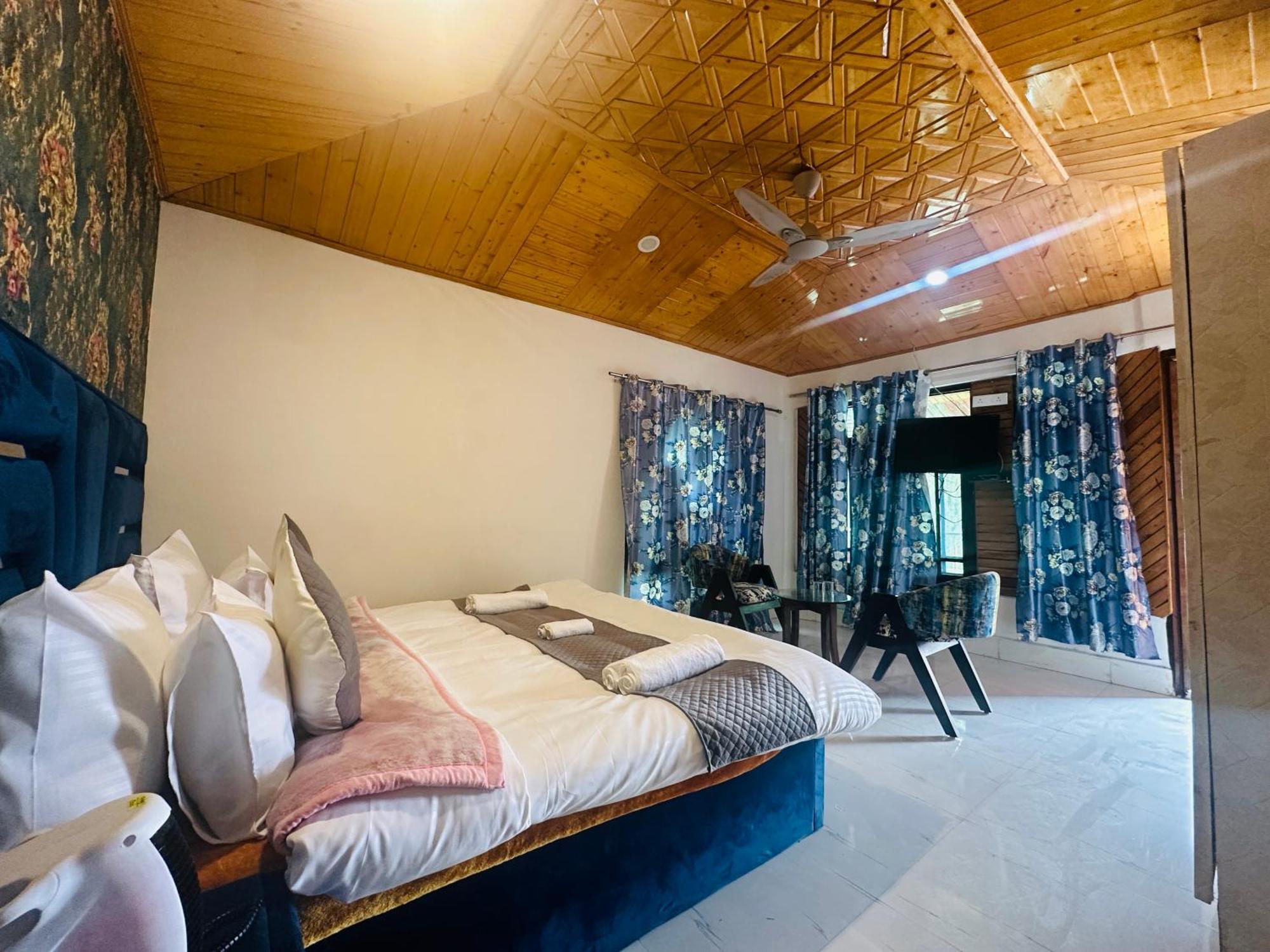 Barzam View Resort Srinagar (Jammu and Kashmir)