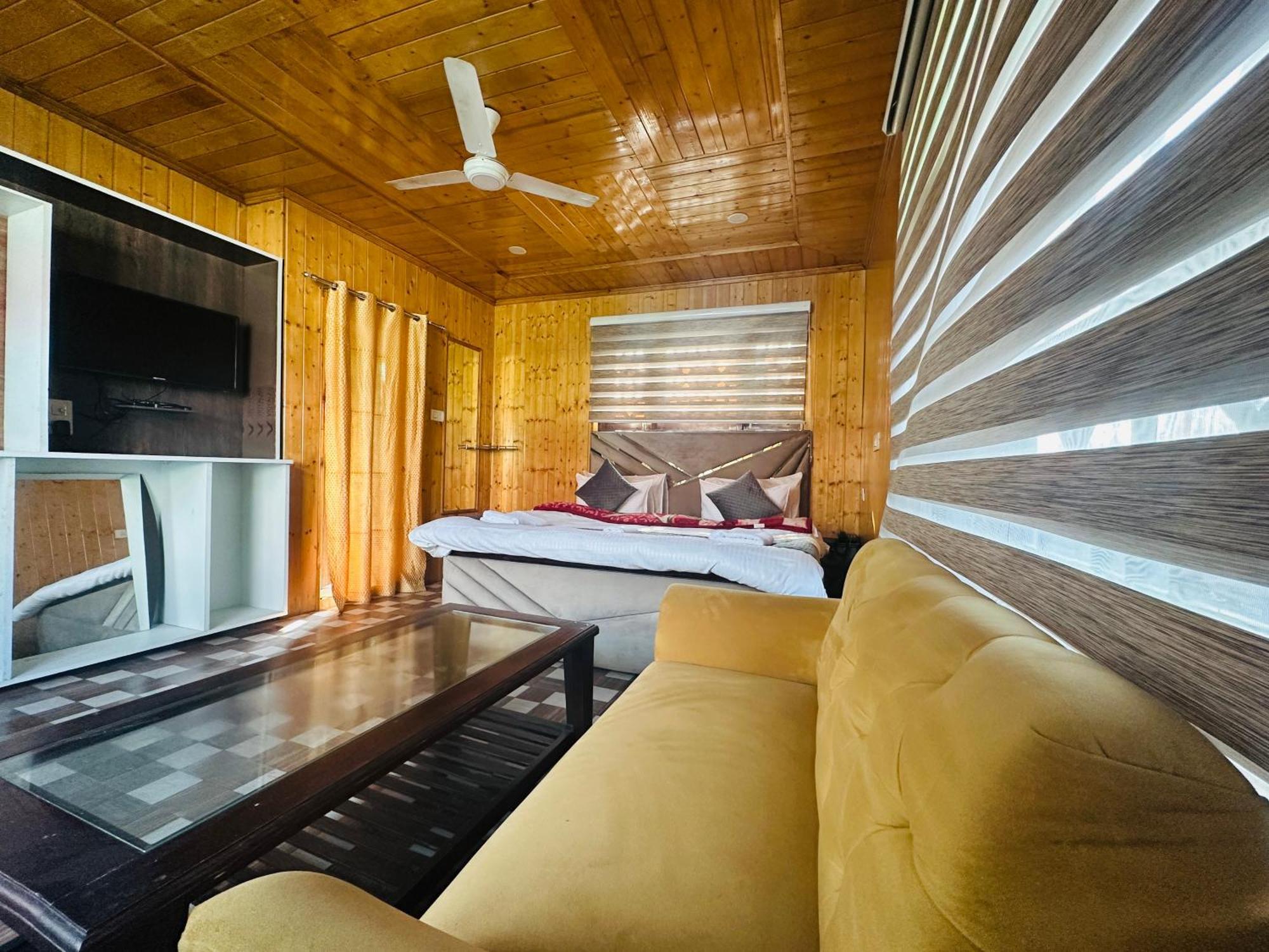 Barzam View Resort Srinagar (Jammu and Kashmir)